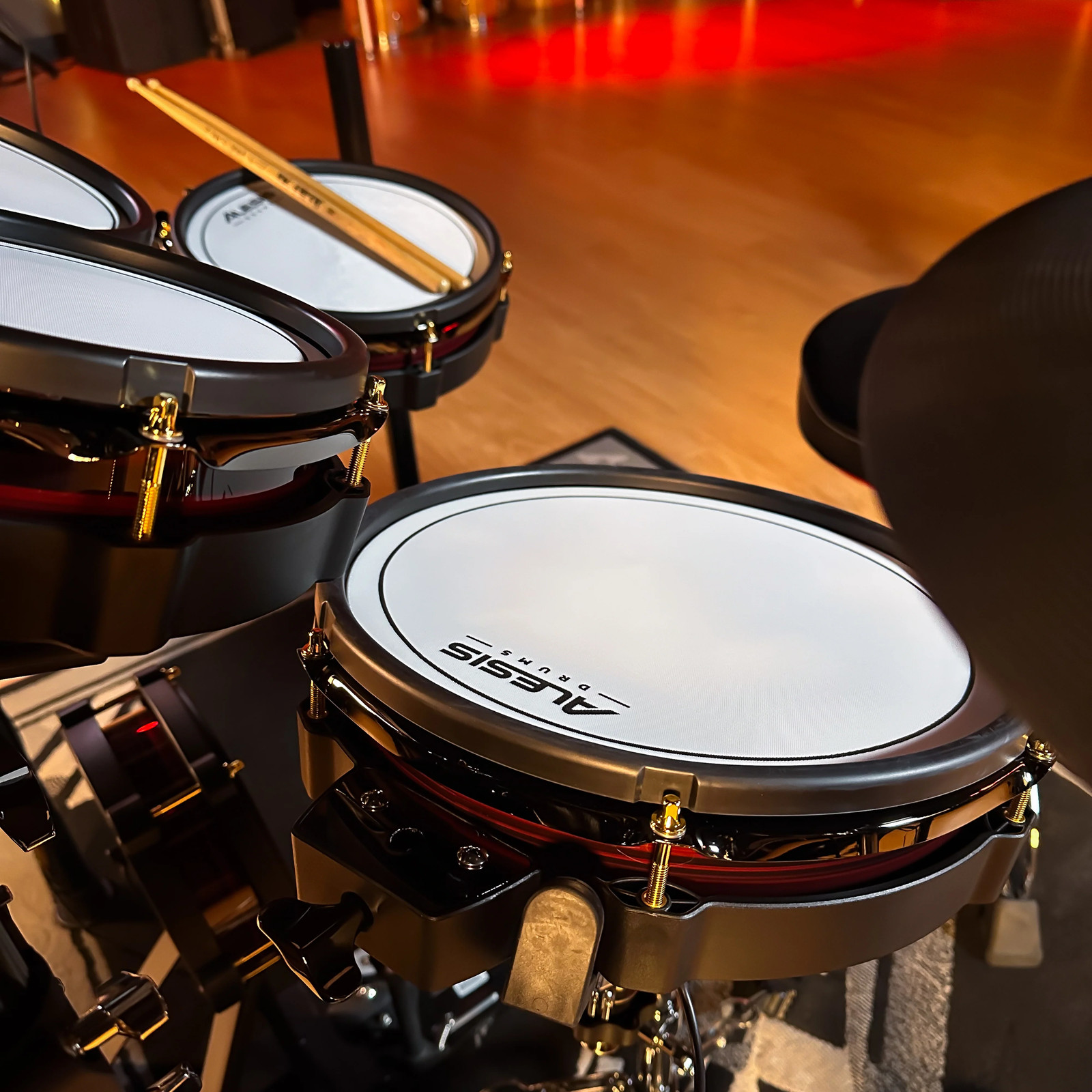 Alesis Strata Core Electronic Drum Set COMPLETE DRUM BUNDLE