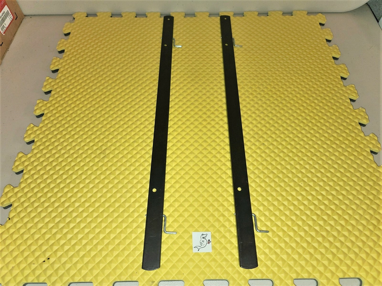(2) ROWE 4900, 5900, 6800 SNACK VENDING MACHINE PRODUCT STABILIZER RAILS