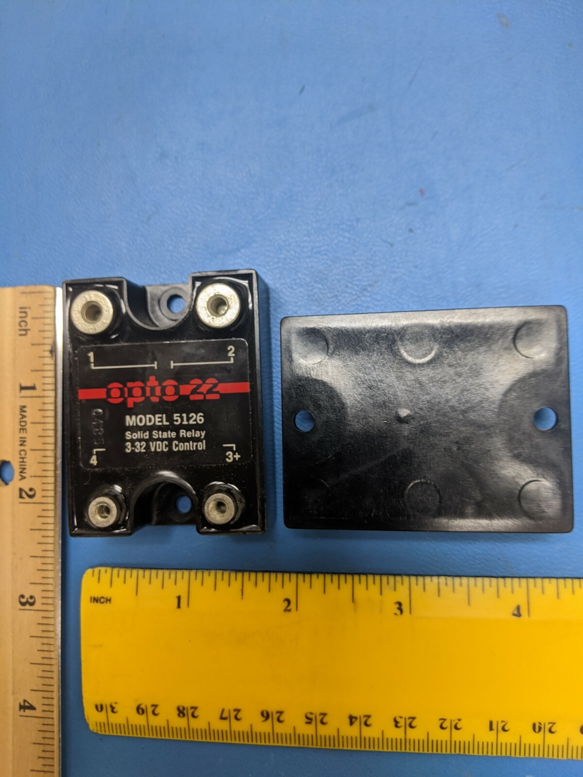 RELAY OPTO 22 RELAY MODEL 5126 SOLID STATE RELAY 3.32 VDC CONTROL  ,  ( ONE )