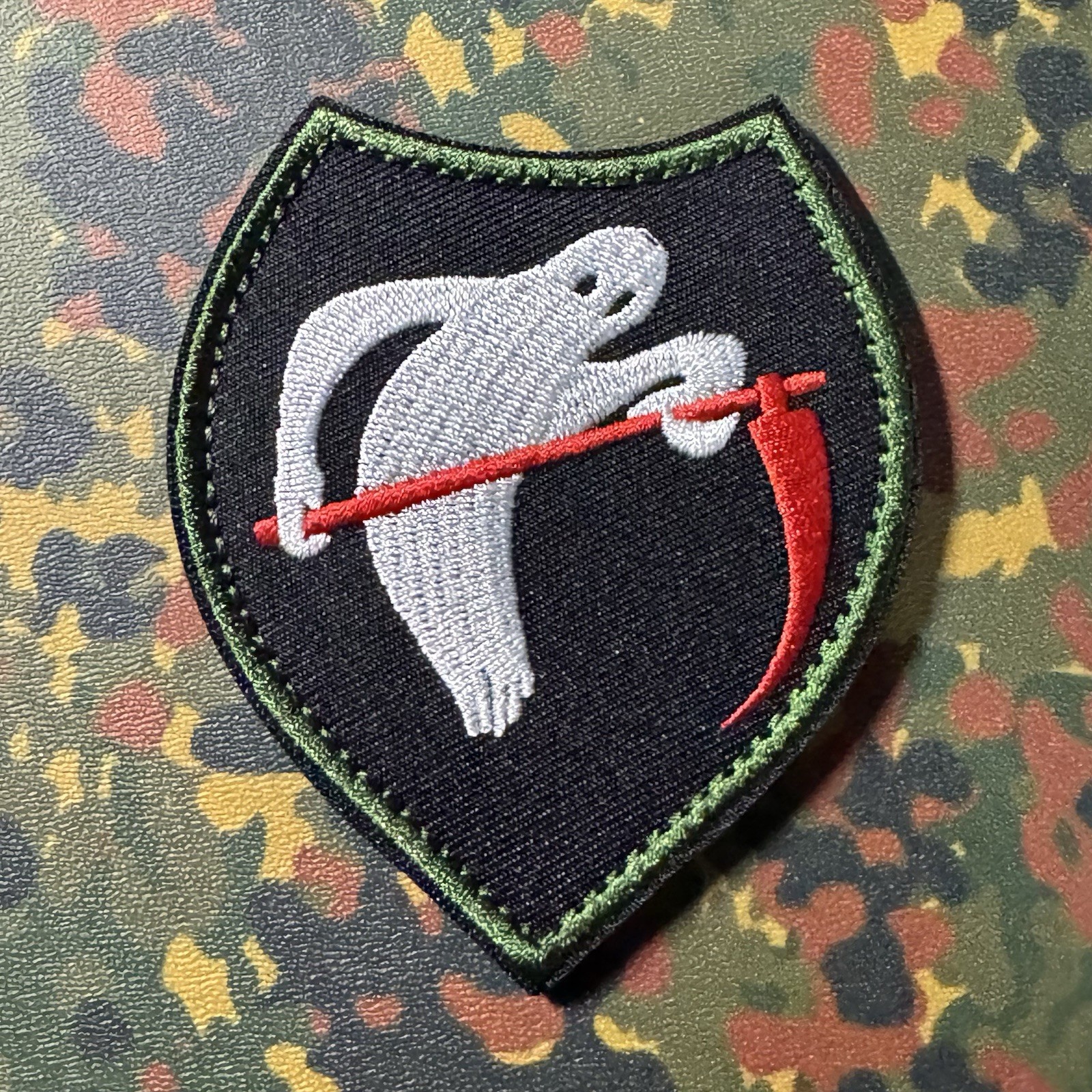 US ARMY WWII GHOST ARMY Embroidered Unit Patch Hook/Loop Back PSYOPS GRIM REAPER