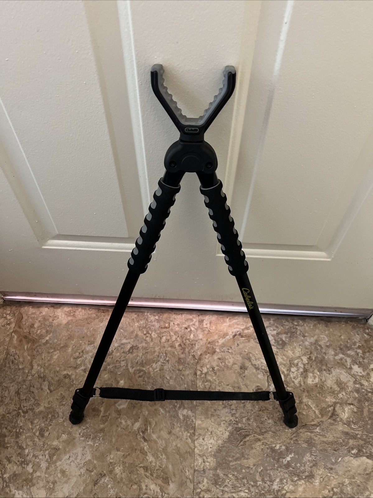 Cabela’s Shooting Stick Bipod for Rifles