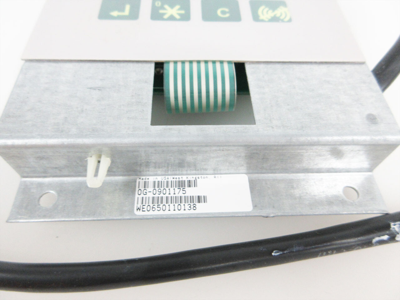 APC SCHNEIDER 0G-0901175 CONTROL PANEL ASSEMBLY UPS DISPLAY MODULE SILICON