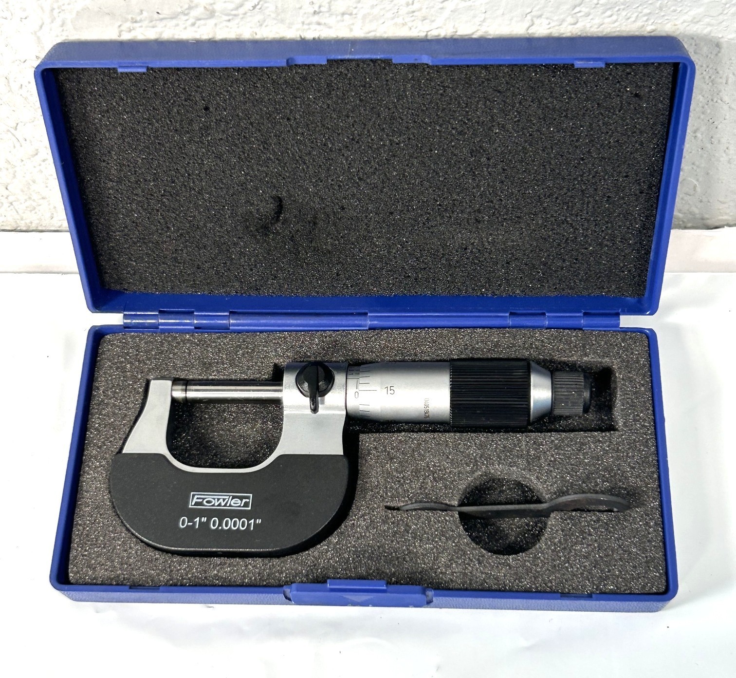 Fowler Outside Micrometer 52-229-201, 0-1" .0001" w Case & Tool ~ Carbide Face
