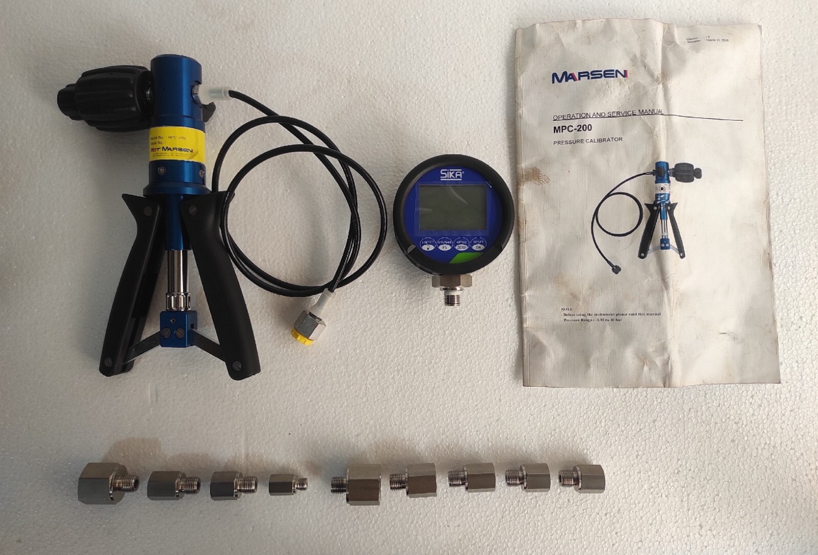 MST MARSEN MPC-2 PRESSURE CALIBRATOR HAND HELD PUMP RANGE -1 TO 40 BAR