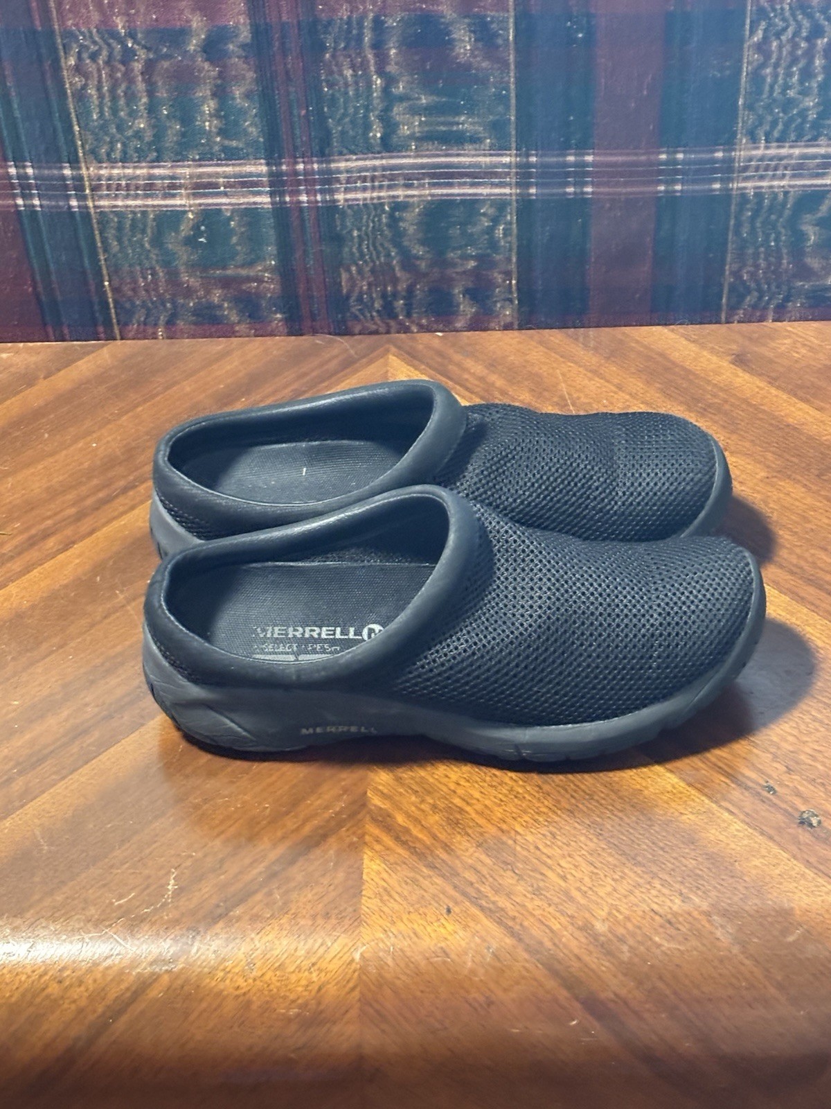 Merrill Select Fresh Women’s Black Clogs Size 10