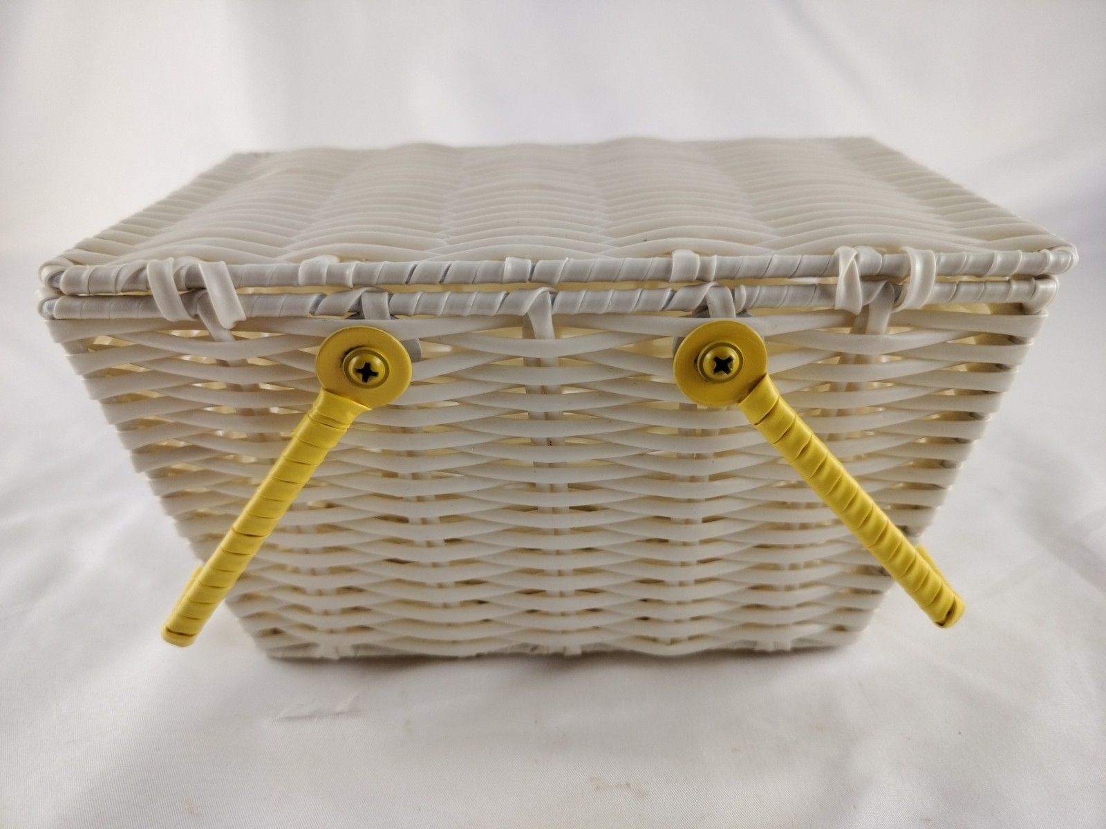 Empty Beekman 1802 White Gift Basket Yellow Handles