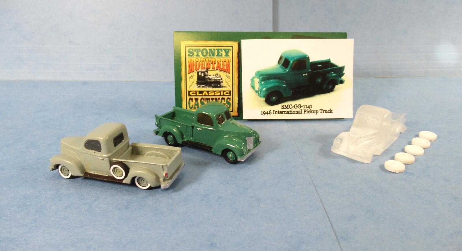 New! SMC-GG-1141 1946 International Pickup Truck  HO-1/87 Scale Clear Resin Kit