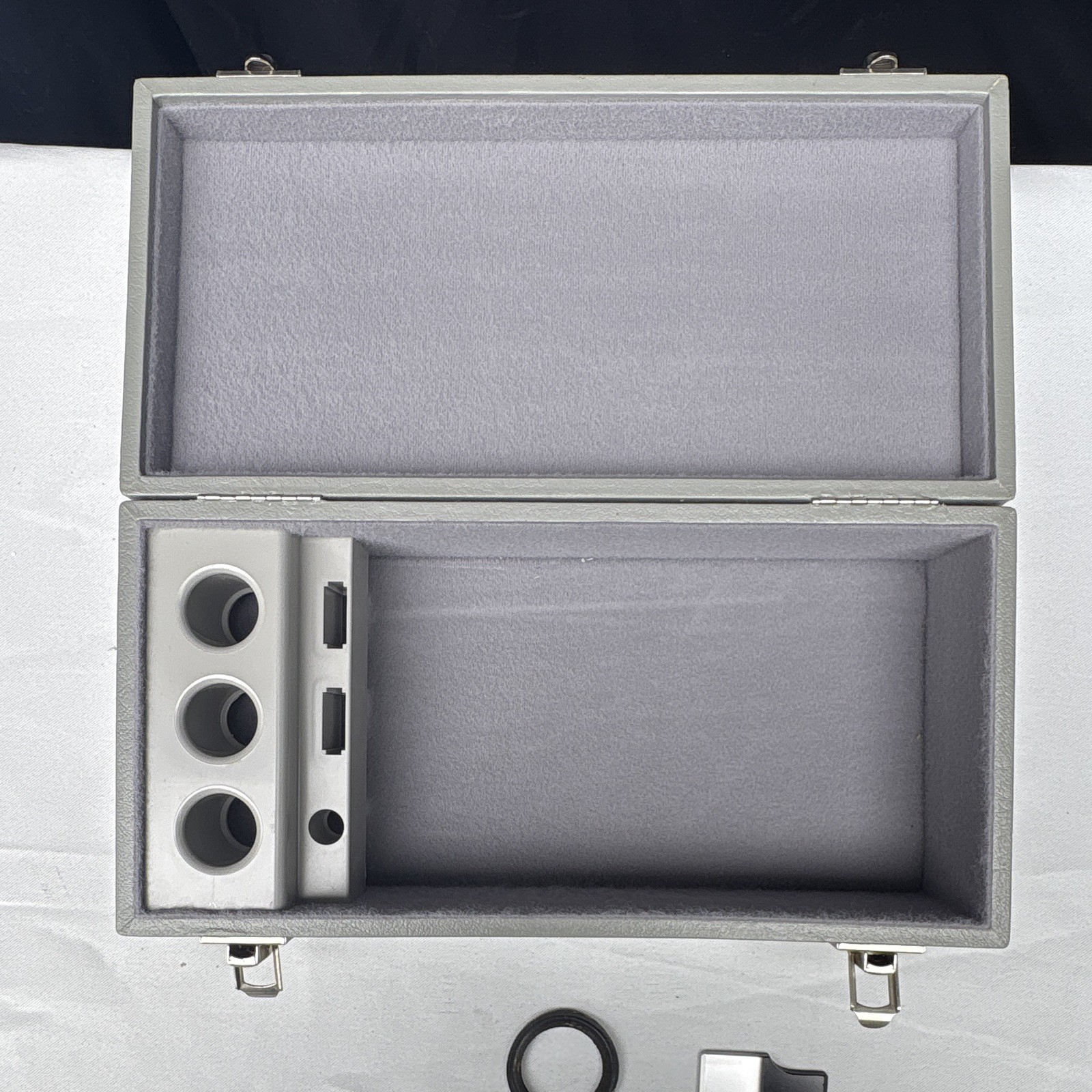 Haag Streit Slit Lamp AG Accessories Kit Box