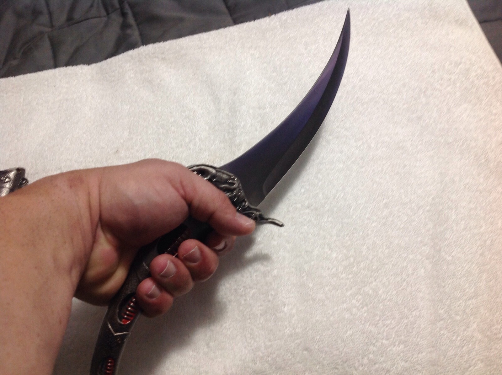 BEAUTIFUL FANTASY SKULL DAGGER 15" LONG