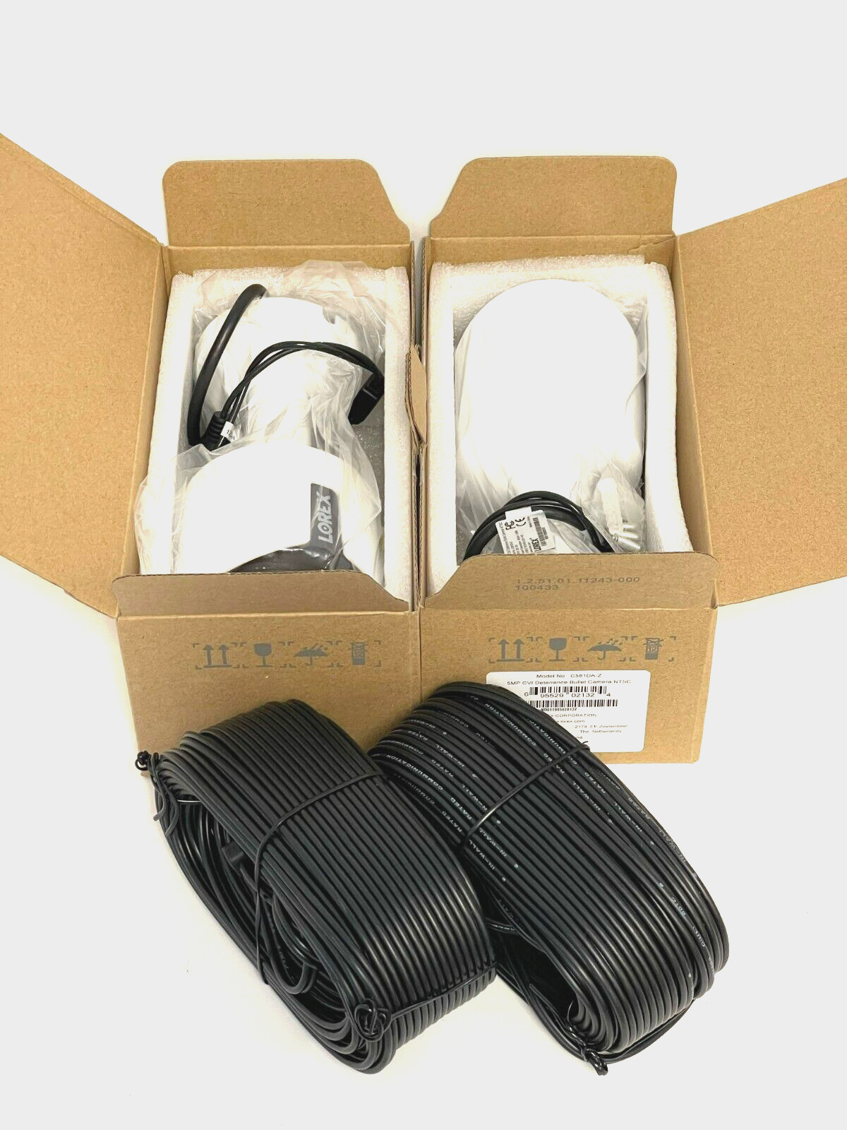 Lorex C581DA 5MP HD Active Deterrence Bullet Security Camera and Cable, 2 pack