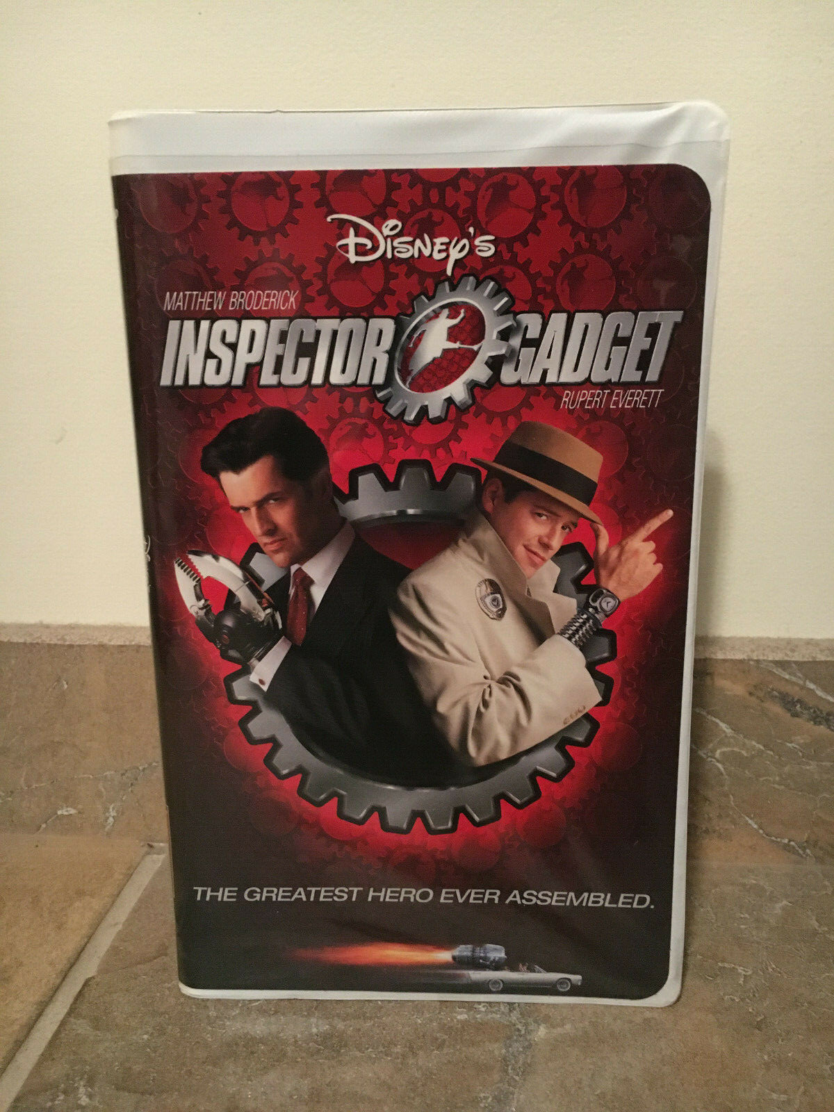 WALT DISNEY PICTURES INSPECTOR GADGET VHS CLAMBSHELL BRODERICK EVERETT