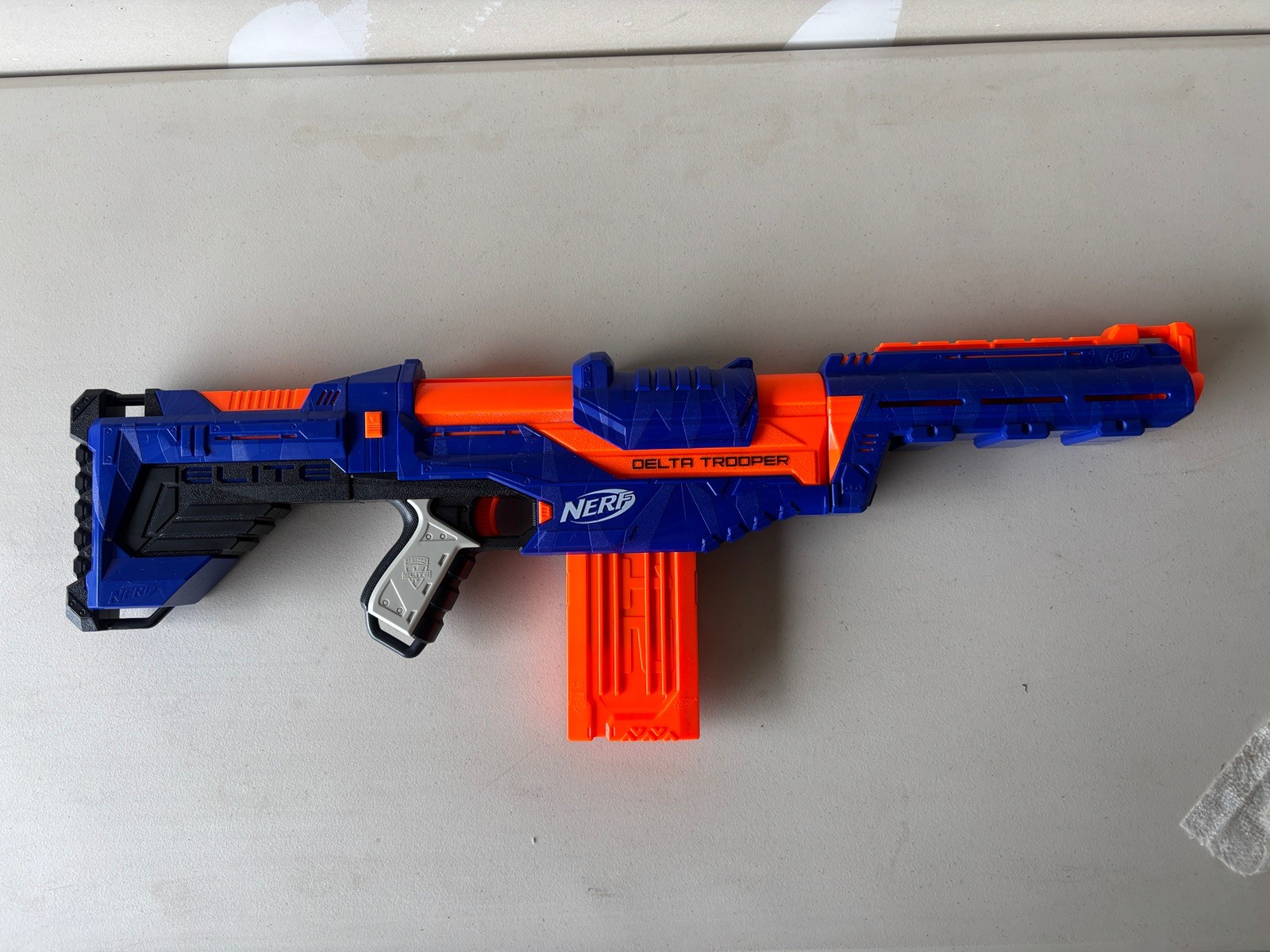 NERF N-Strike Elite Delta Trooper—With 12 Darts