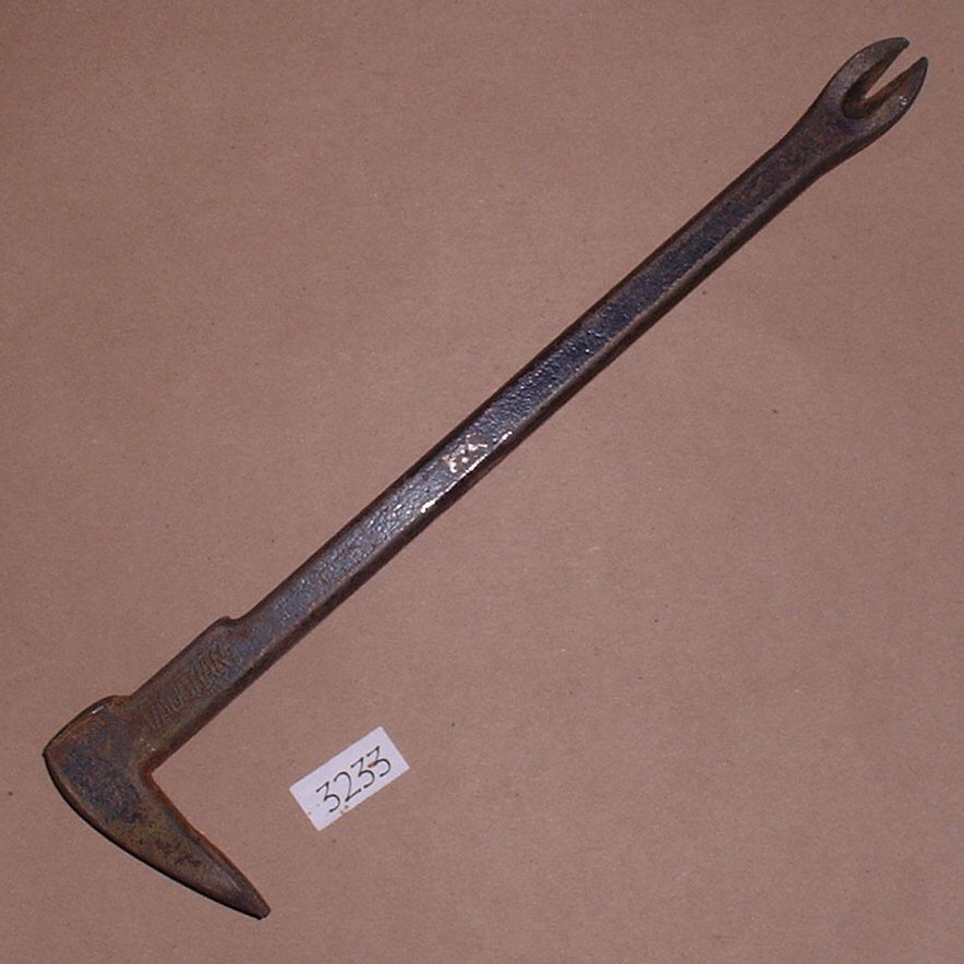 Vintage 11" Vaughan Bear Claw Nail Puller Cats Paw