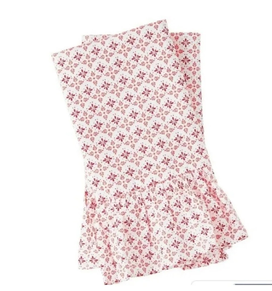 NWT KING SIZE PIONEER WOMAN STARBURST GEO PILLOWCASE SET