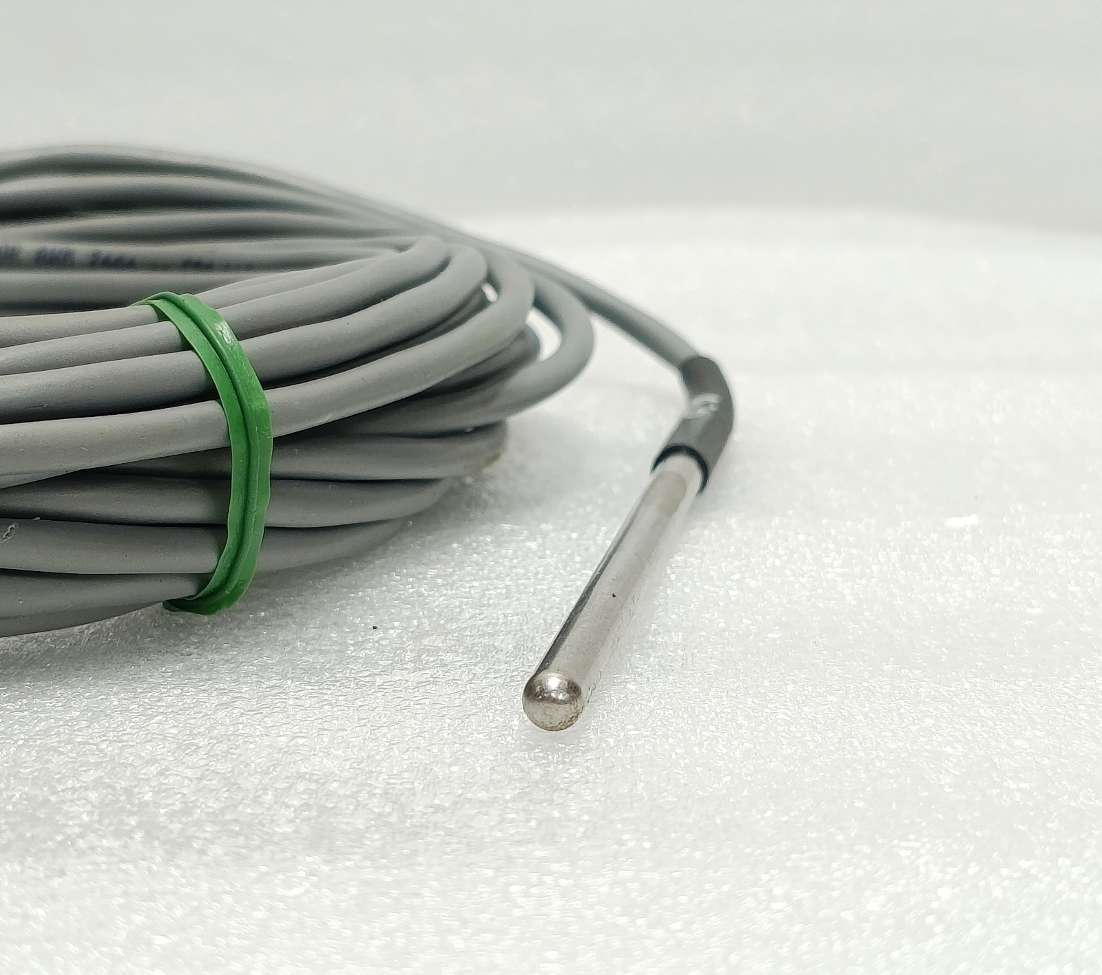 CARRIER 30GB660002 THERMISTOR TEMPERATURE SENSOR NOZZLE COOLER SIDE NEW SURPLUS