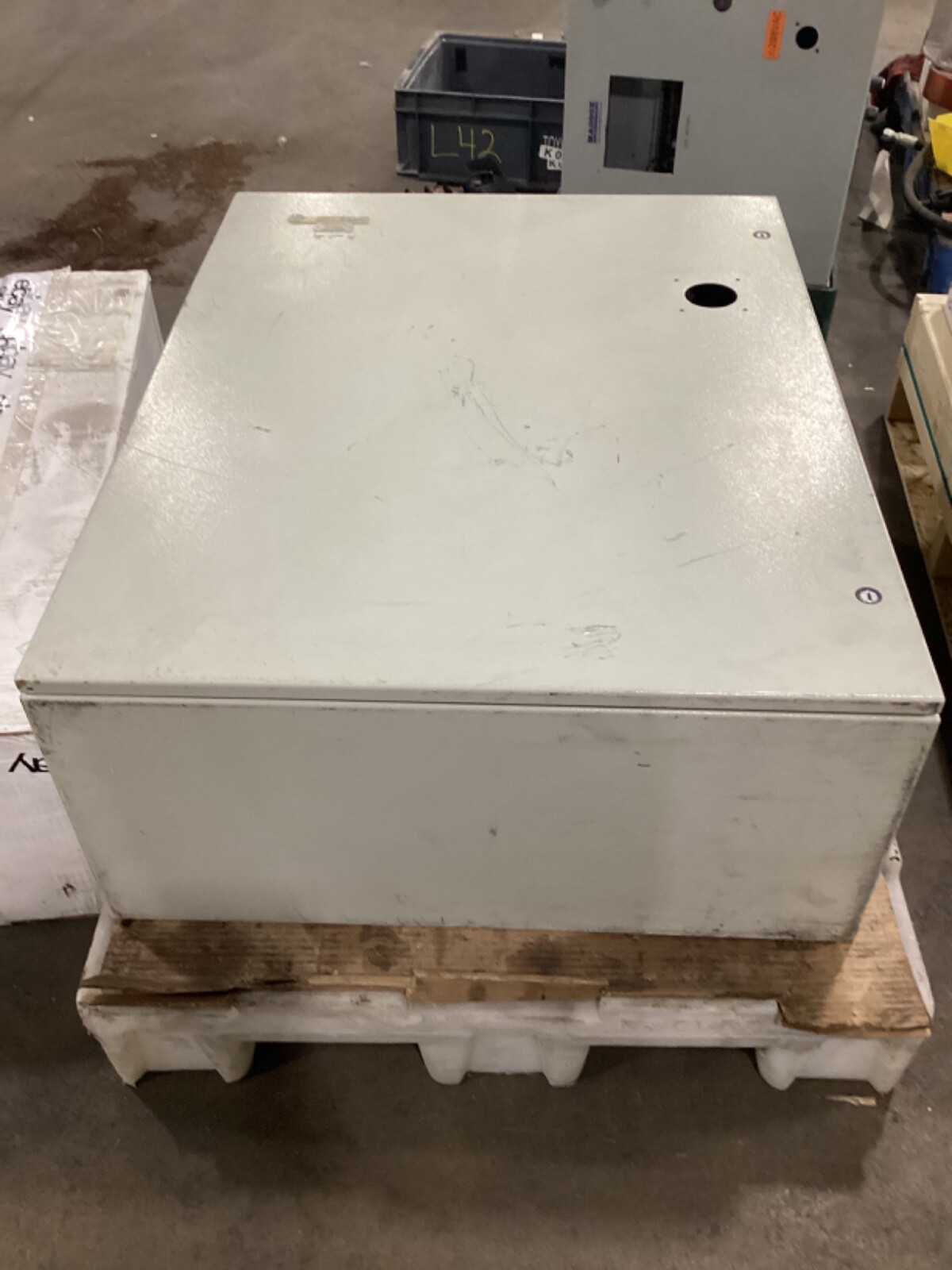 Allen Bradley Industrial Control Panel Enclosure LRA21B6 #411JMFMLB17