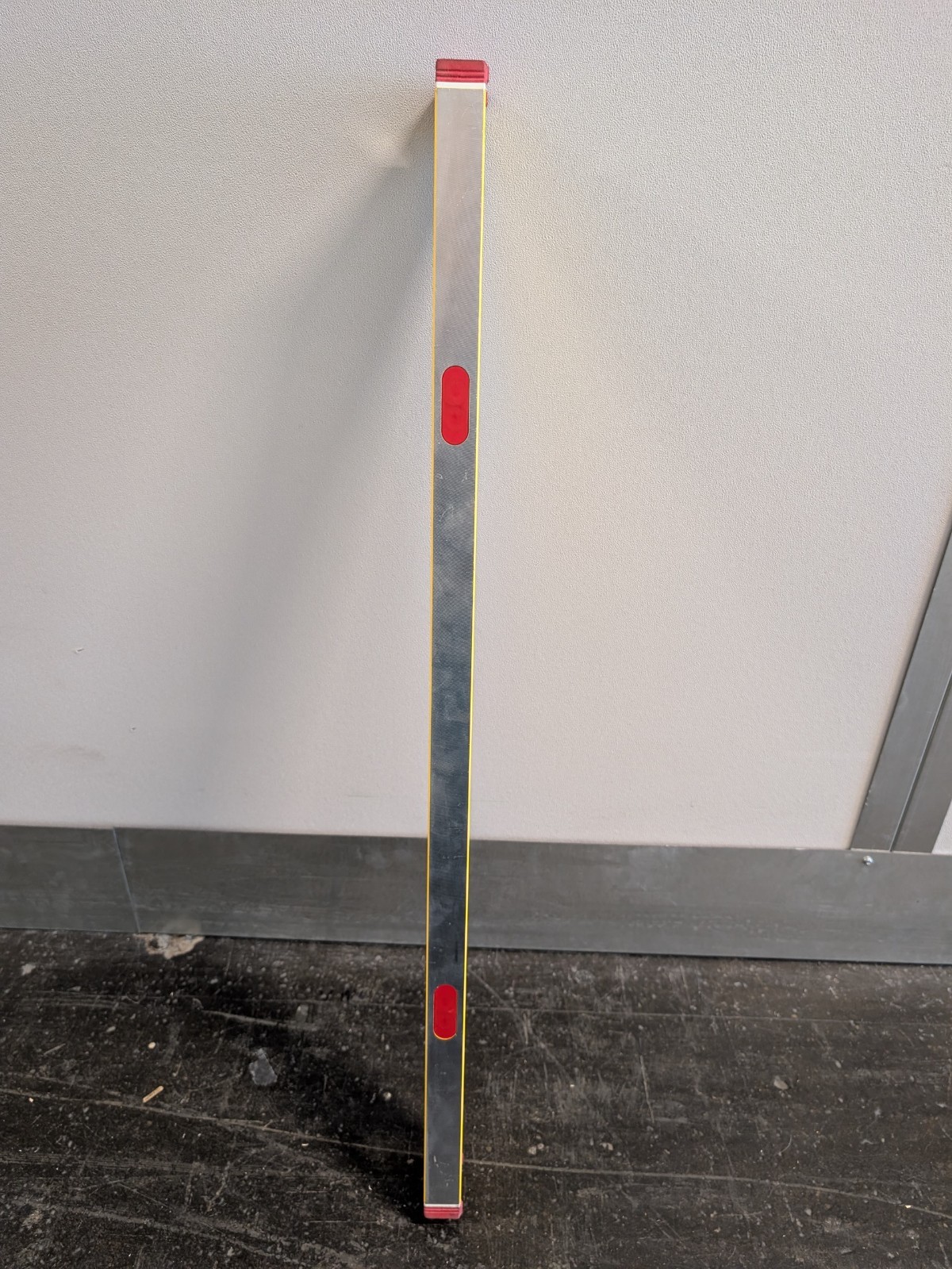 Stabila 38632 32 In. Magnetic Level