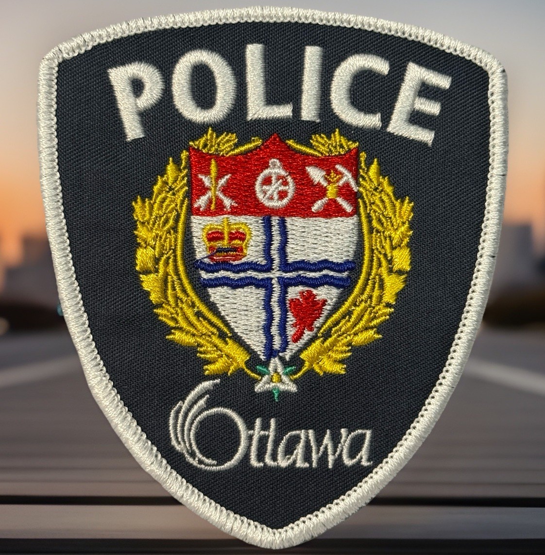Ottawa Canada POLICE Department PD NICE SHOULDER Iron-On PATCH SHERIFF