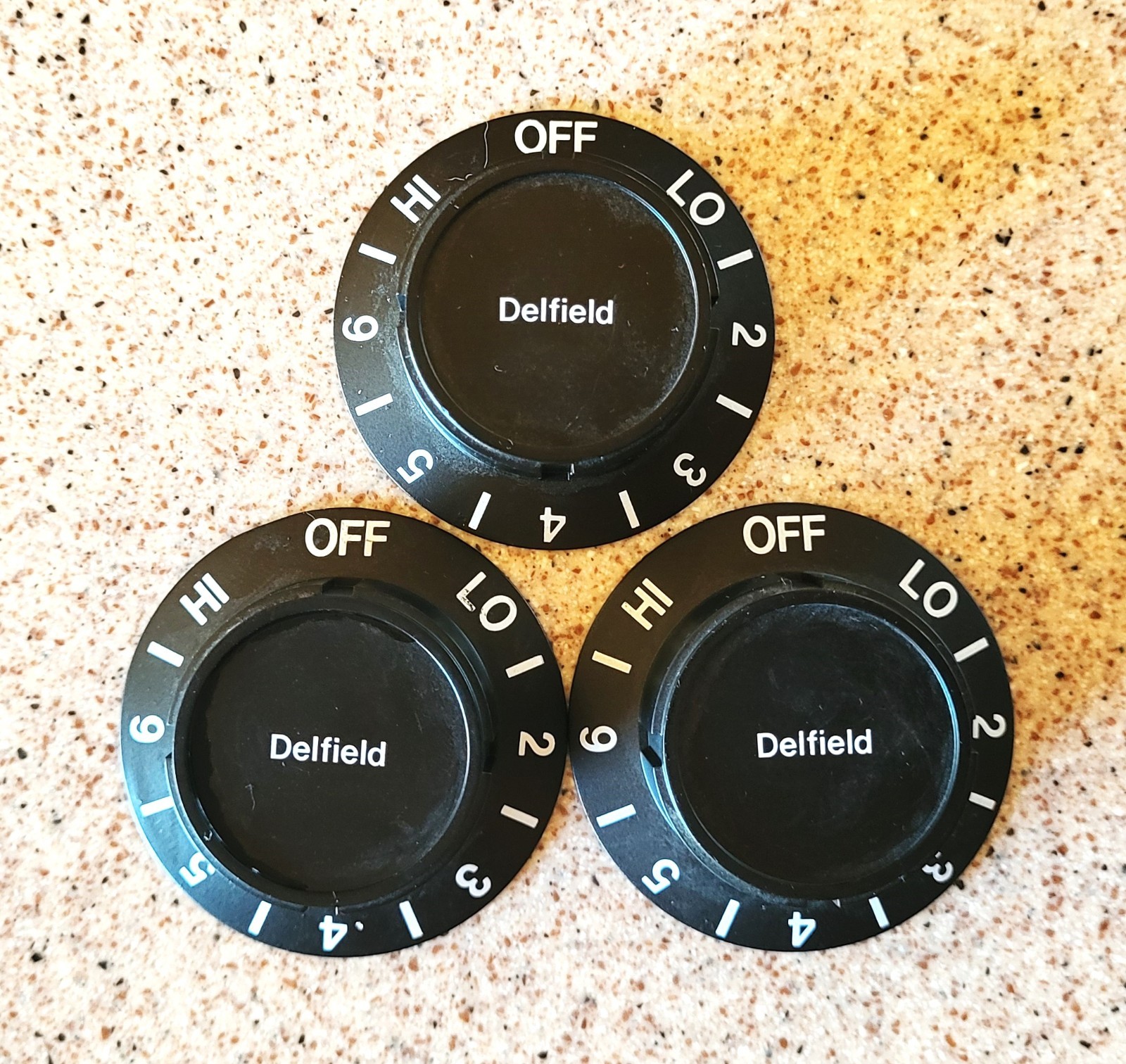Delfield 3234557 OEM Knob, Black, Lo-Hi, 1-6 PK/3