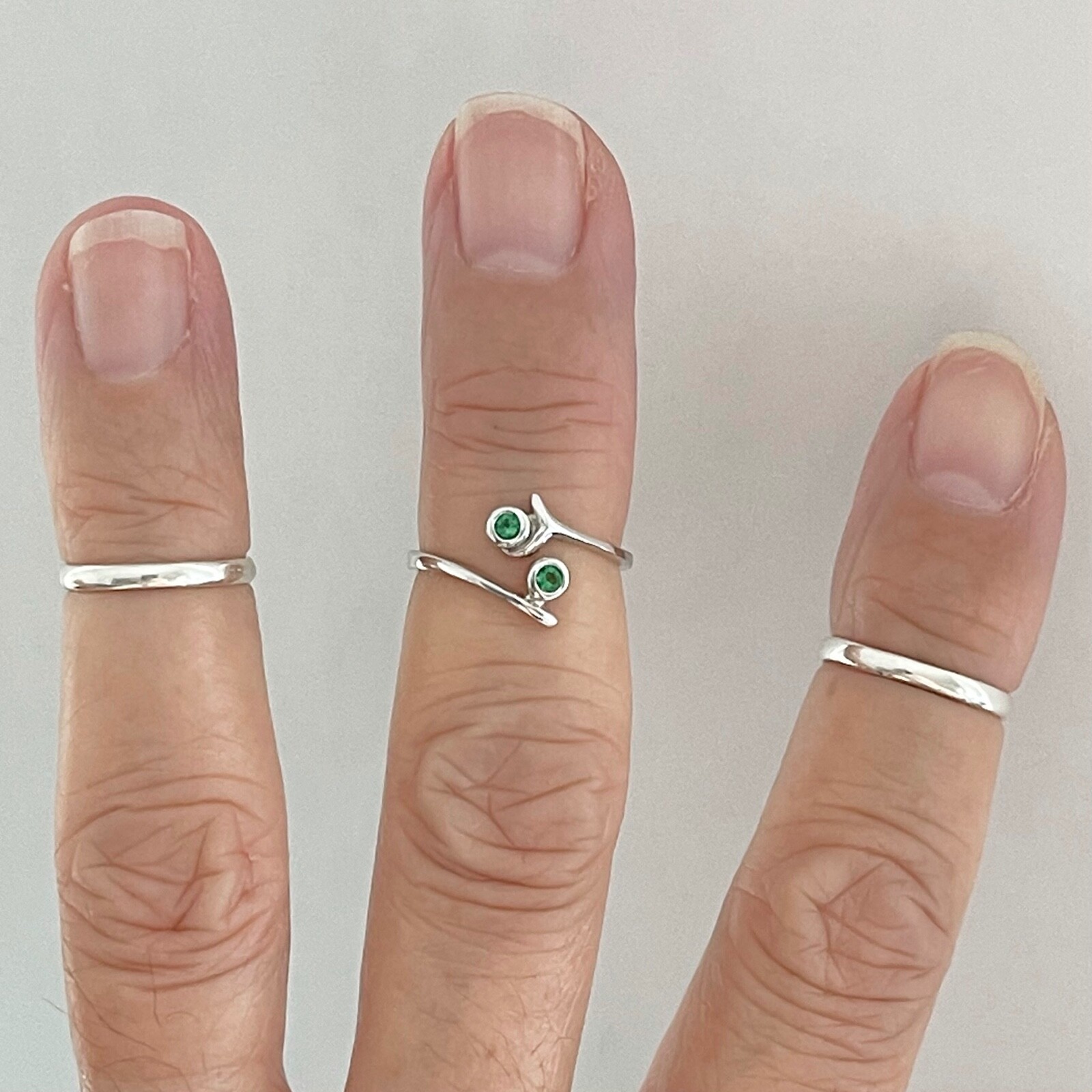 Sterling Silver Toe Ring With Emerald CZ, Silver Ring, CZ Ring, May Birthstone