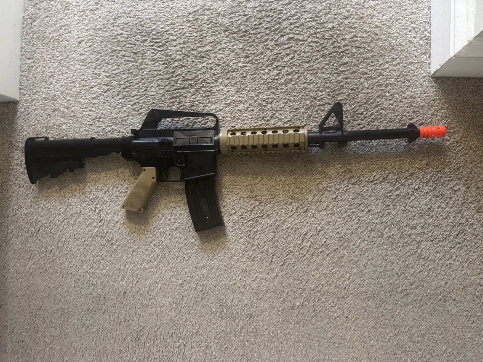 Airsoft Toy Gun
