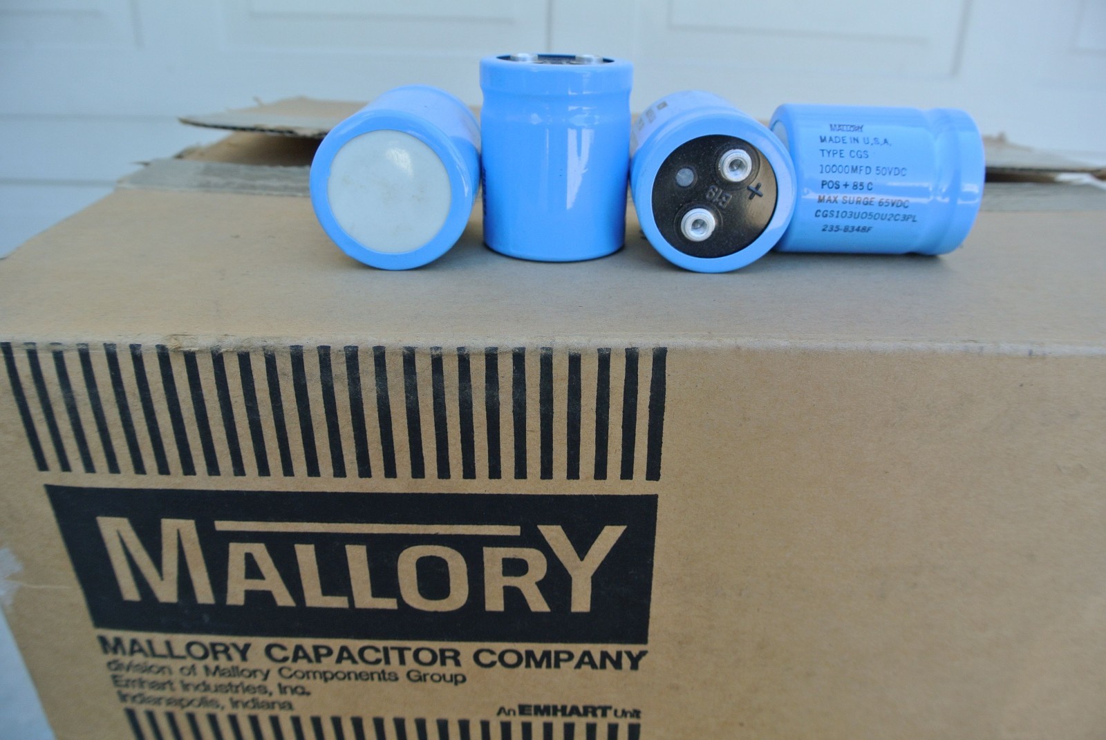 MALLORY CGS103U050U2C3PL CGS CAPACITOR CAP 10,000 UF/MFD 50VDC NEW NOS