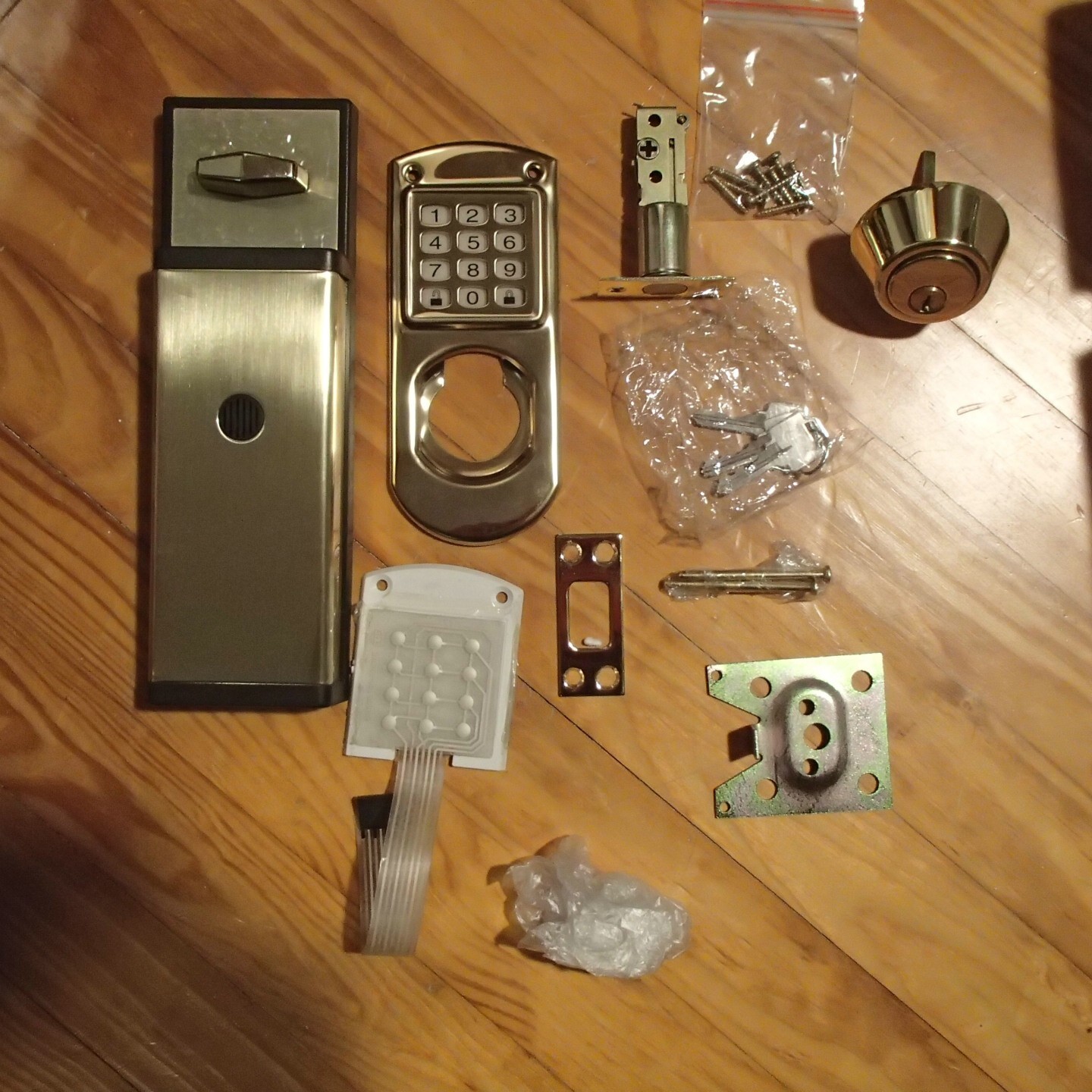 Electronic Keyless Deadbolt System - Anaconda, Push Button Deadbolt Security
