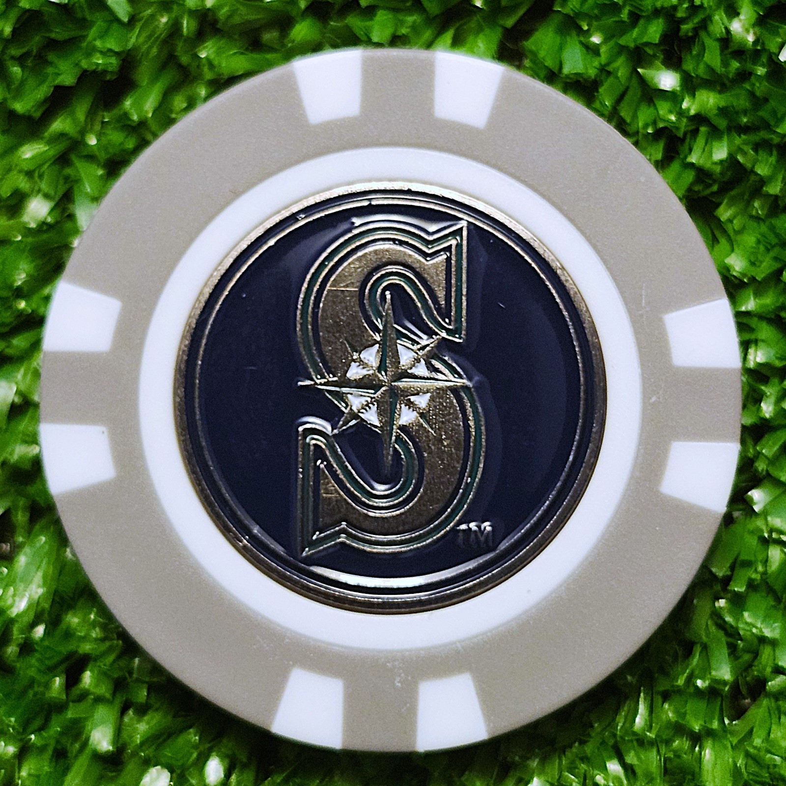 MLB Seattle Mariners Golf Ball Marker Magnetic Poker Chip New