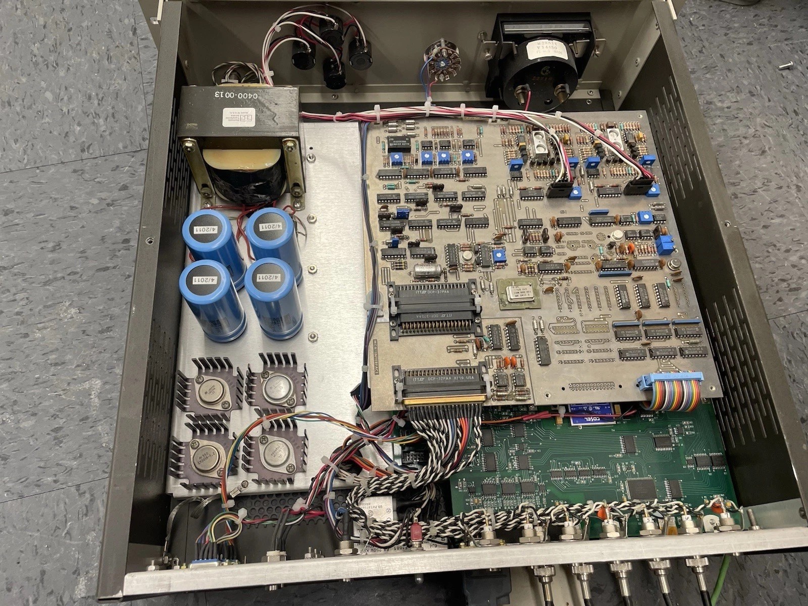 Surface Science Instruments SSI 2401 Position Computer and Preamplifier