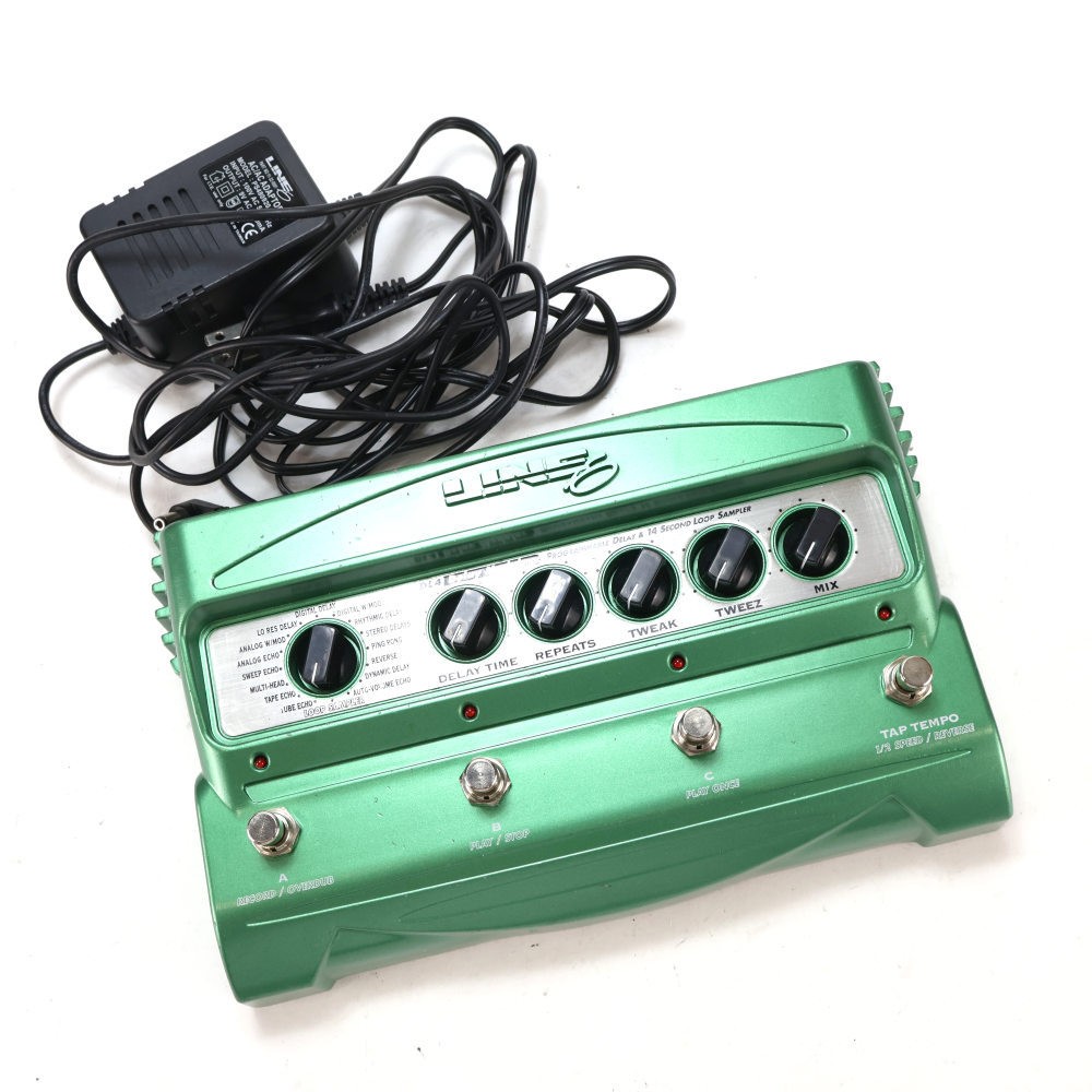 LINE 6  DL4 861171