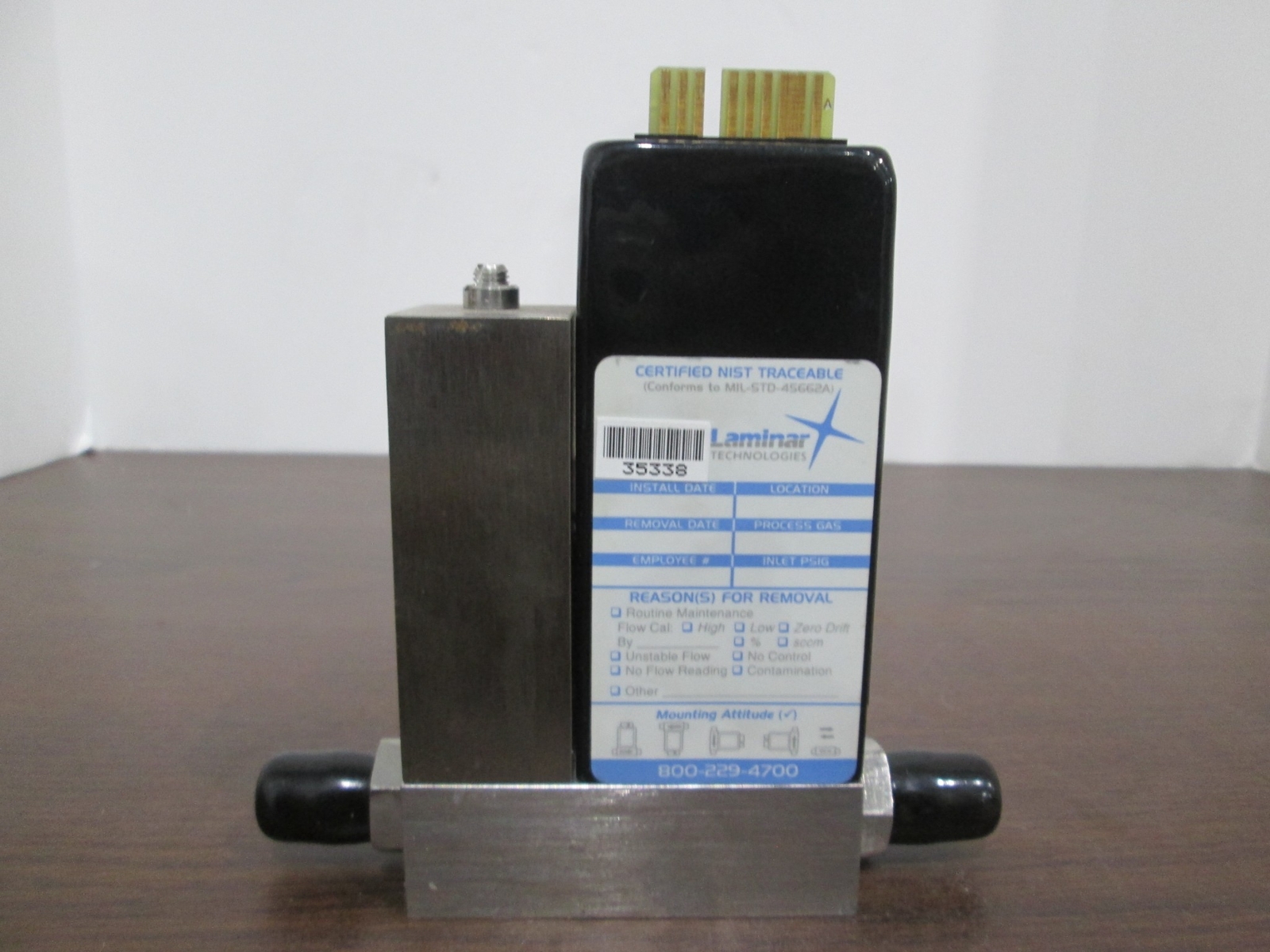 Unit, UFC-1100, 20 SLPM, O2, Mass Flow Controller, 1/4" Port, Used