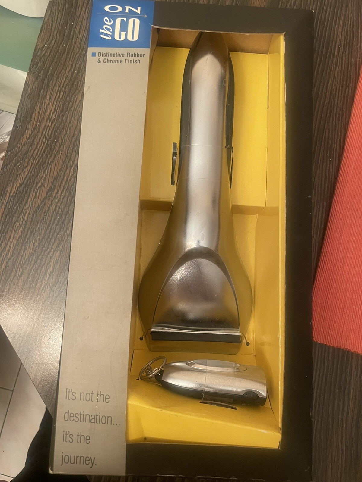 “ On The Go” 12V Heated Snow And Ice Scraper NIB Chrome Finish
