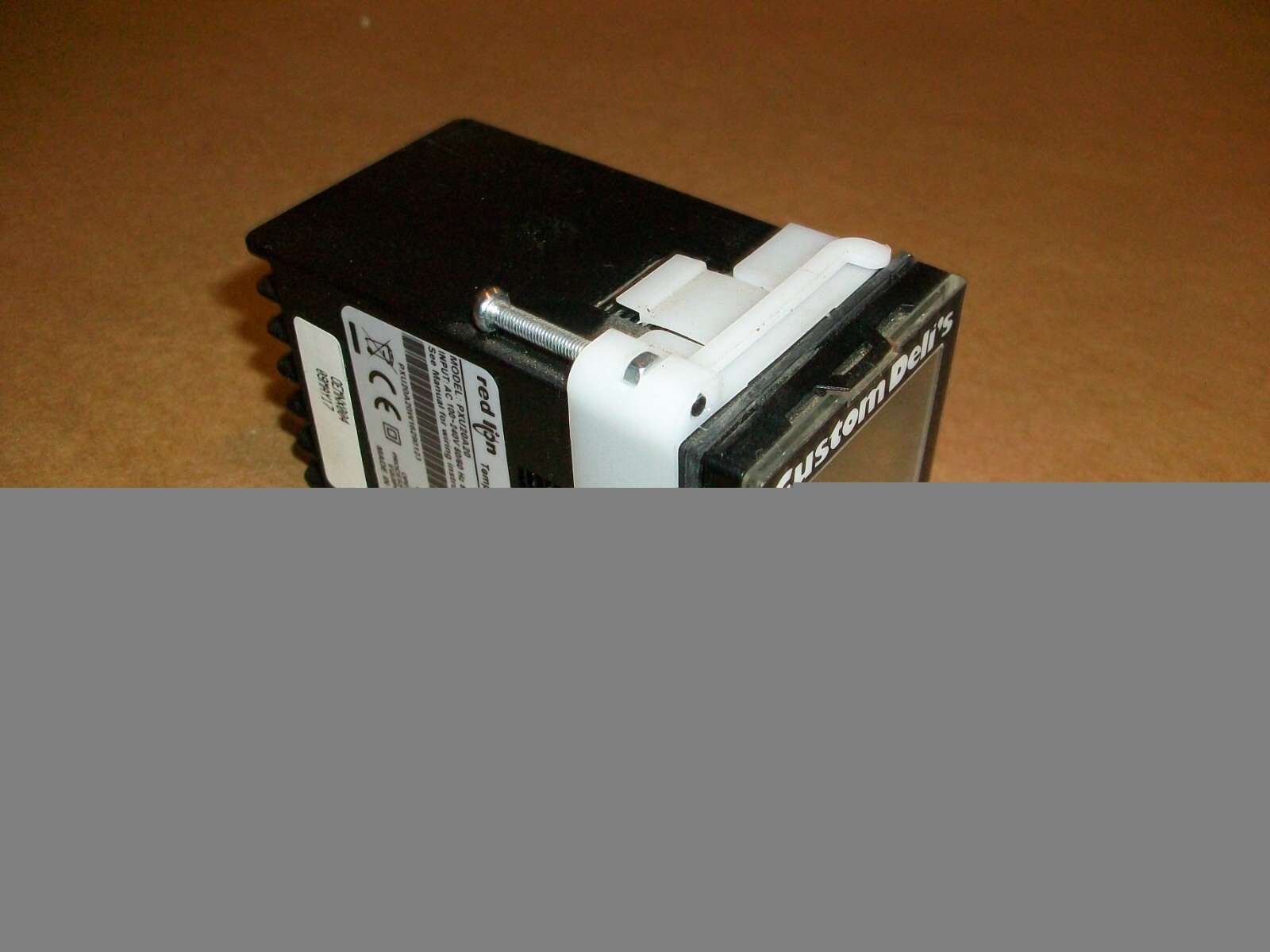 Red Lion Temperature Controller PXU20A20 100-240vac USED