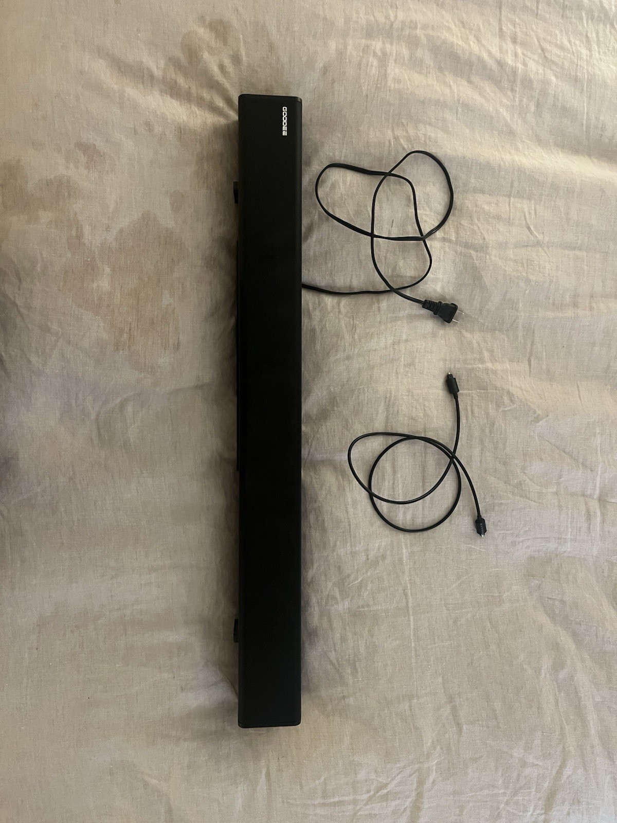 Goodee 2.0 CH Soundbar w Optical TV Speaker Model FS32C-2.0 Black Wall Mount