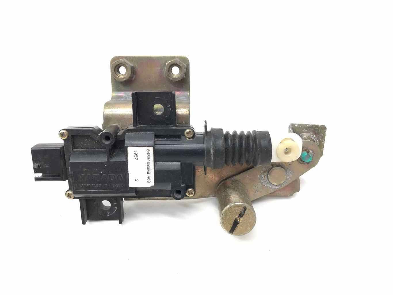 2001 PT Cruiser LH Left Rear central locking motor 05027199AD Used OEM