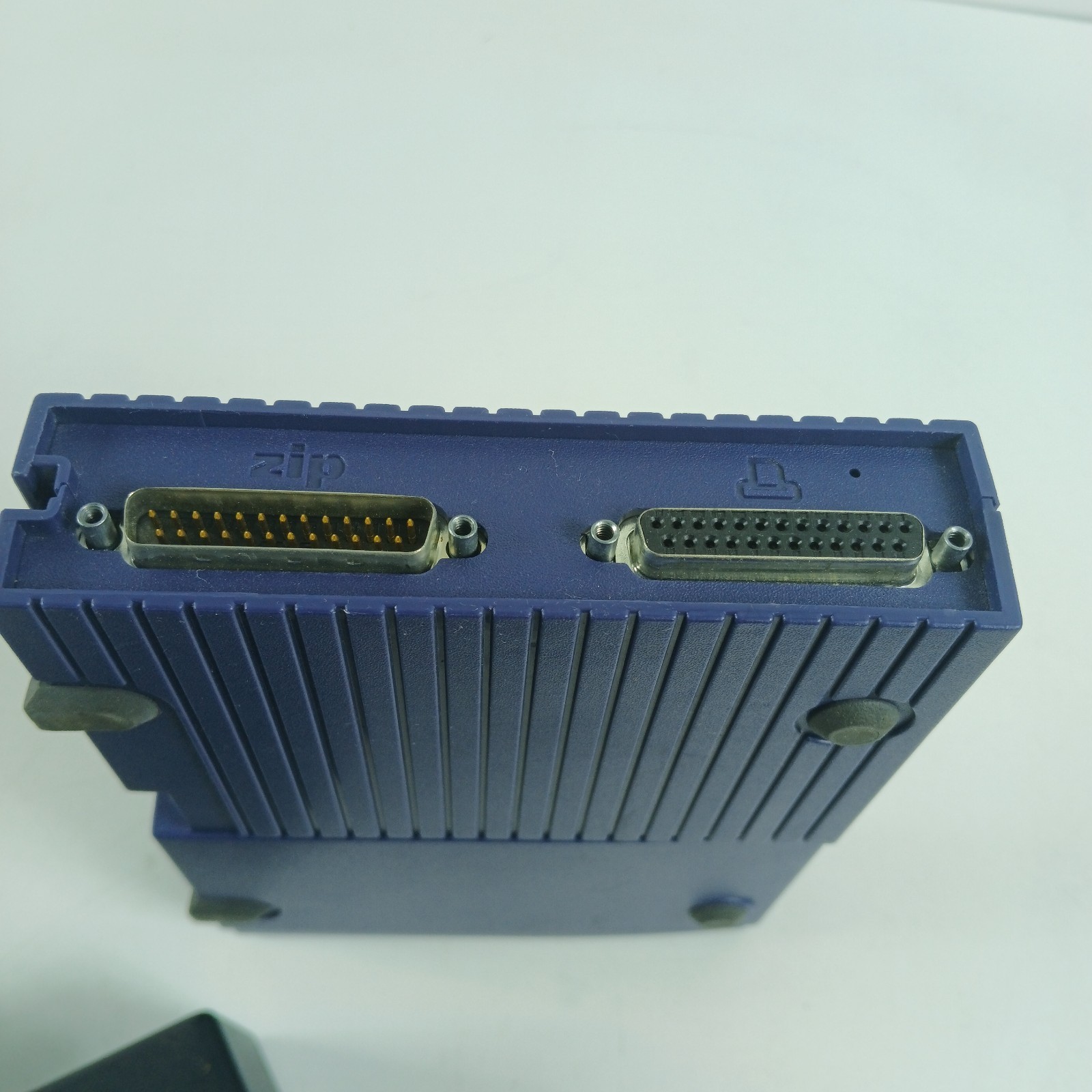 Iomega Zip 100 Parallel Port Drive Model Z100P2 W/TH CABLE POWER DISC TESTED