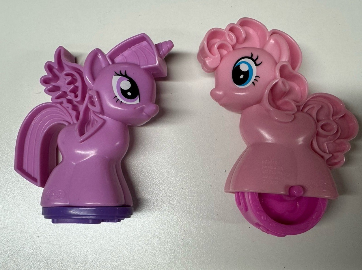 Play-Doh My Little Pony Cutie Mark Creator Pinkie Pie and Rainbow Dash