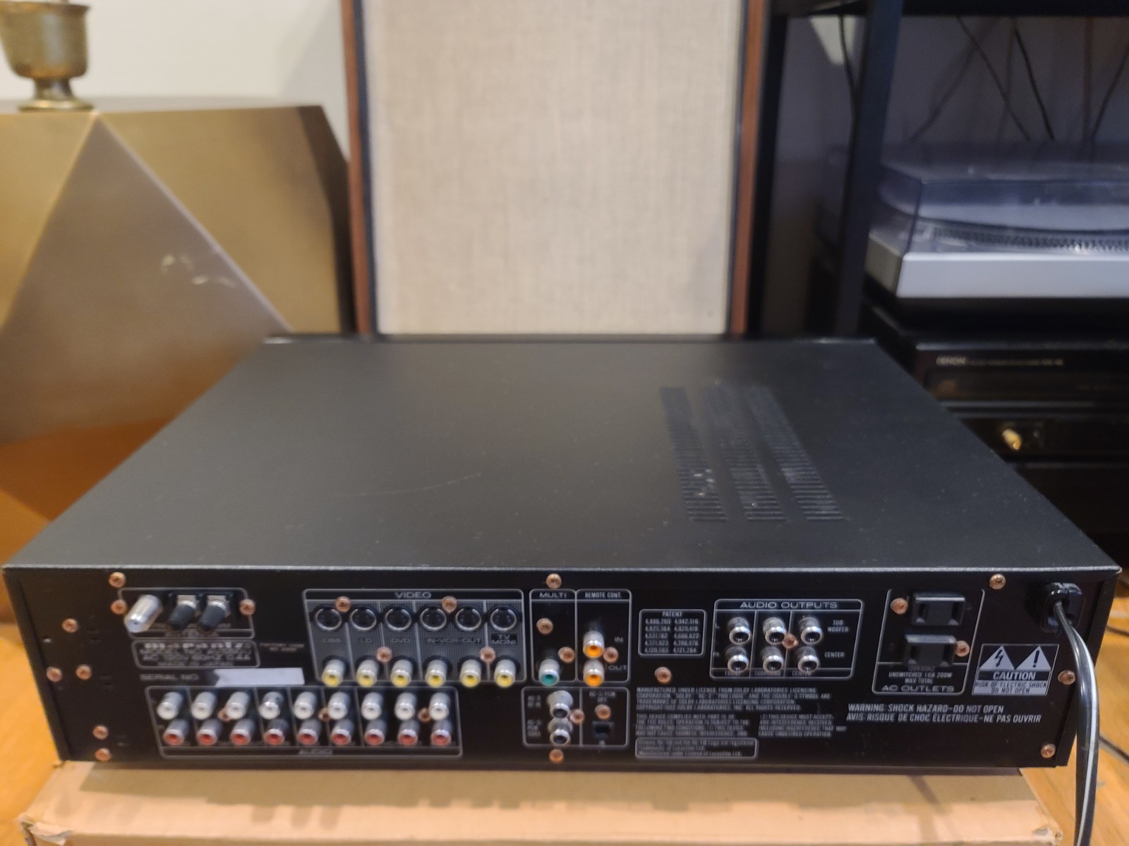 Marantz AV Preamplifier/Tuner AV550 Japan