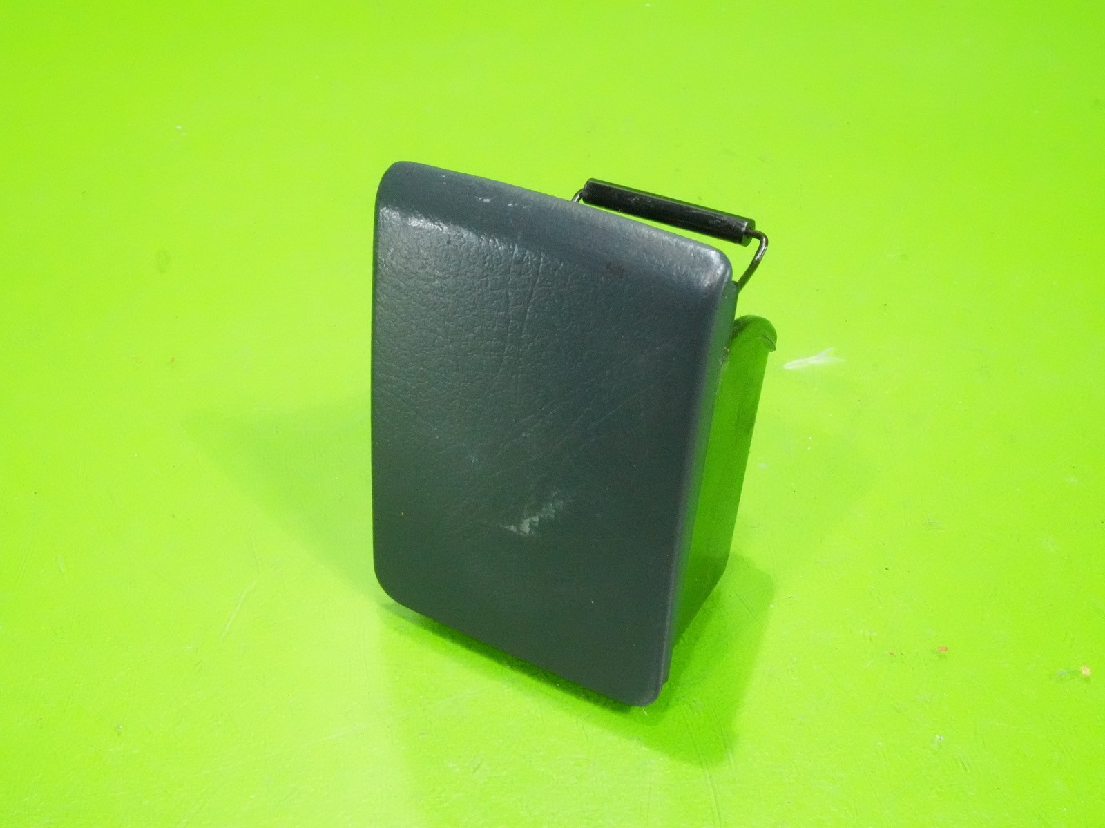 90-93 Integra OEM rear back ebrake panel ashtray coin storage box insert
