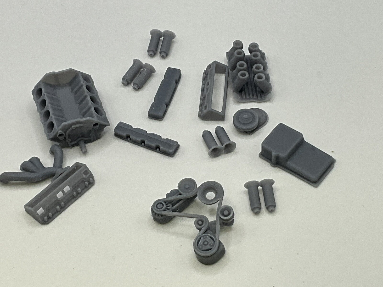3-D printed 1/25 scale small block Chevy horn injection