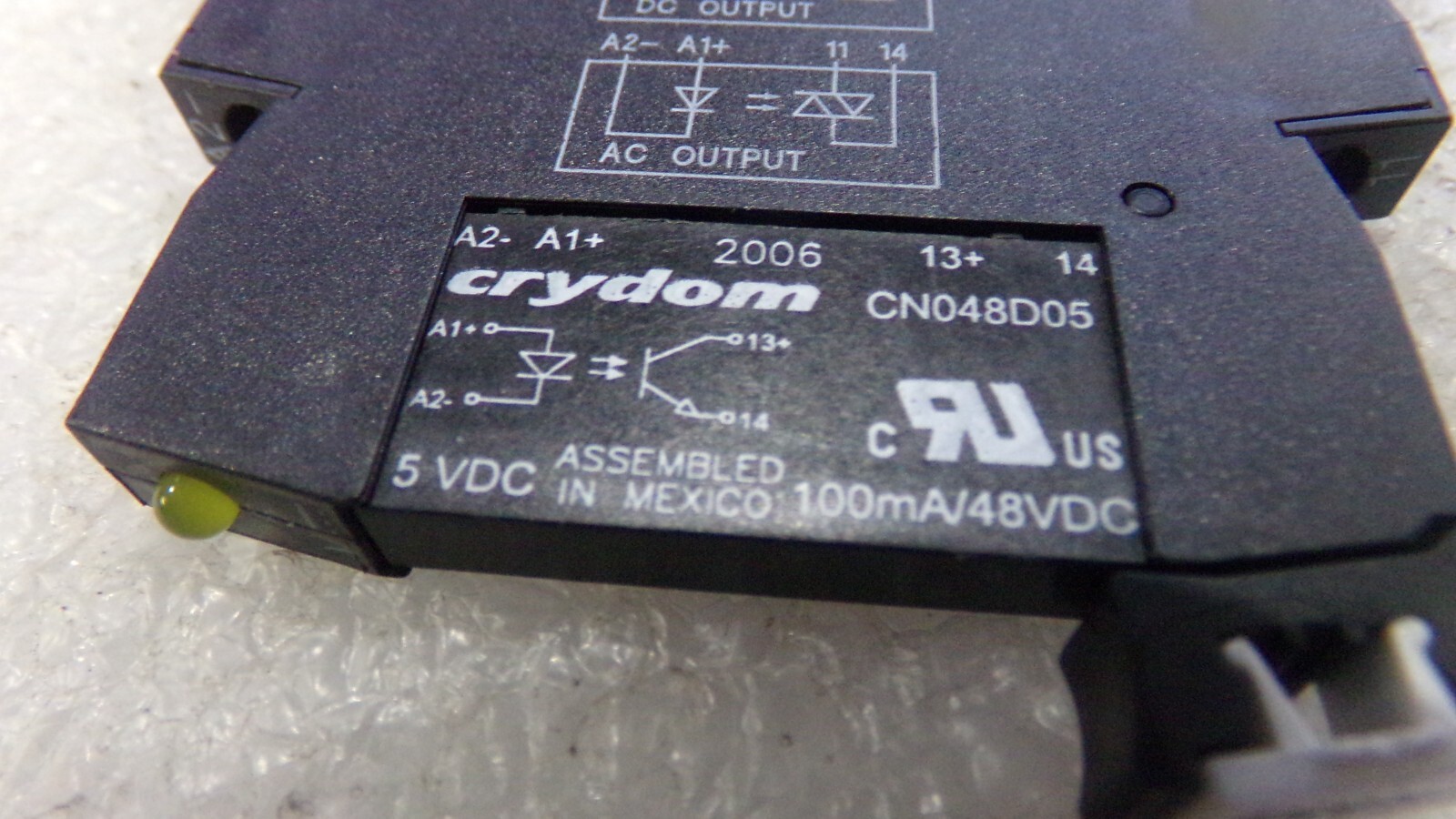 Crydom Socket Part Number: DRSCN05 with CN048D05 Plug In SCR