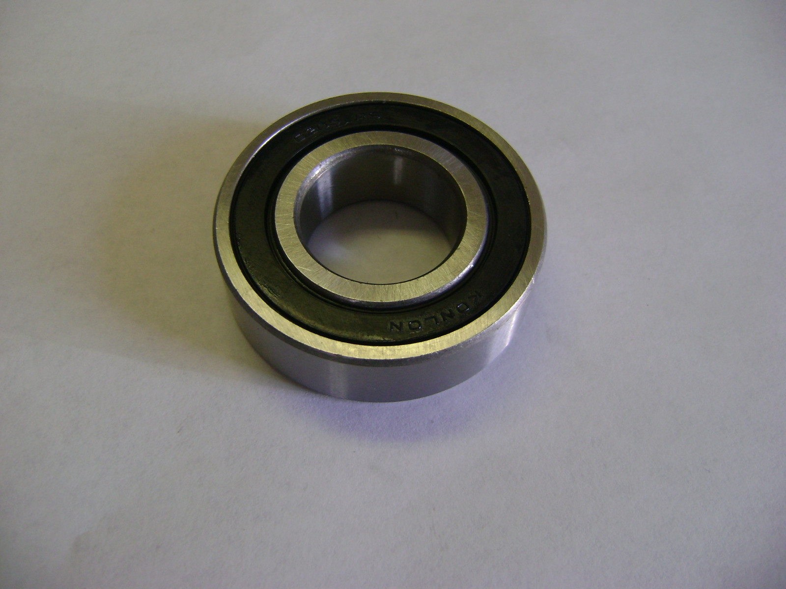 NEW 6205-2RS BEARING 25X52X15 25mm X 52mm X 15mm