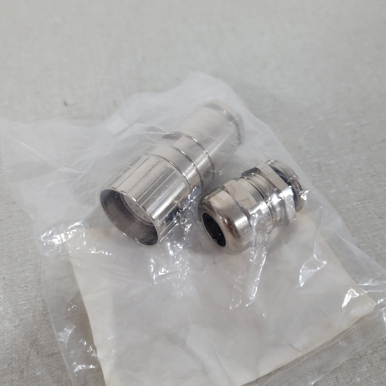 Turck CK 16-0 MultiFast M23 Female 16-Pin Field-Wireable Connector U0108-5 New