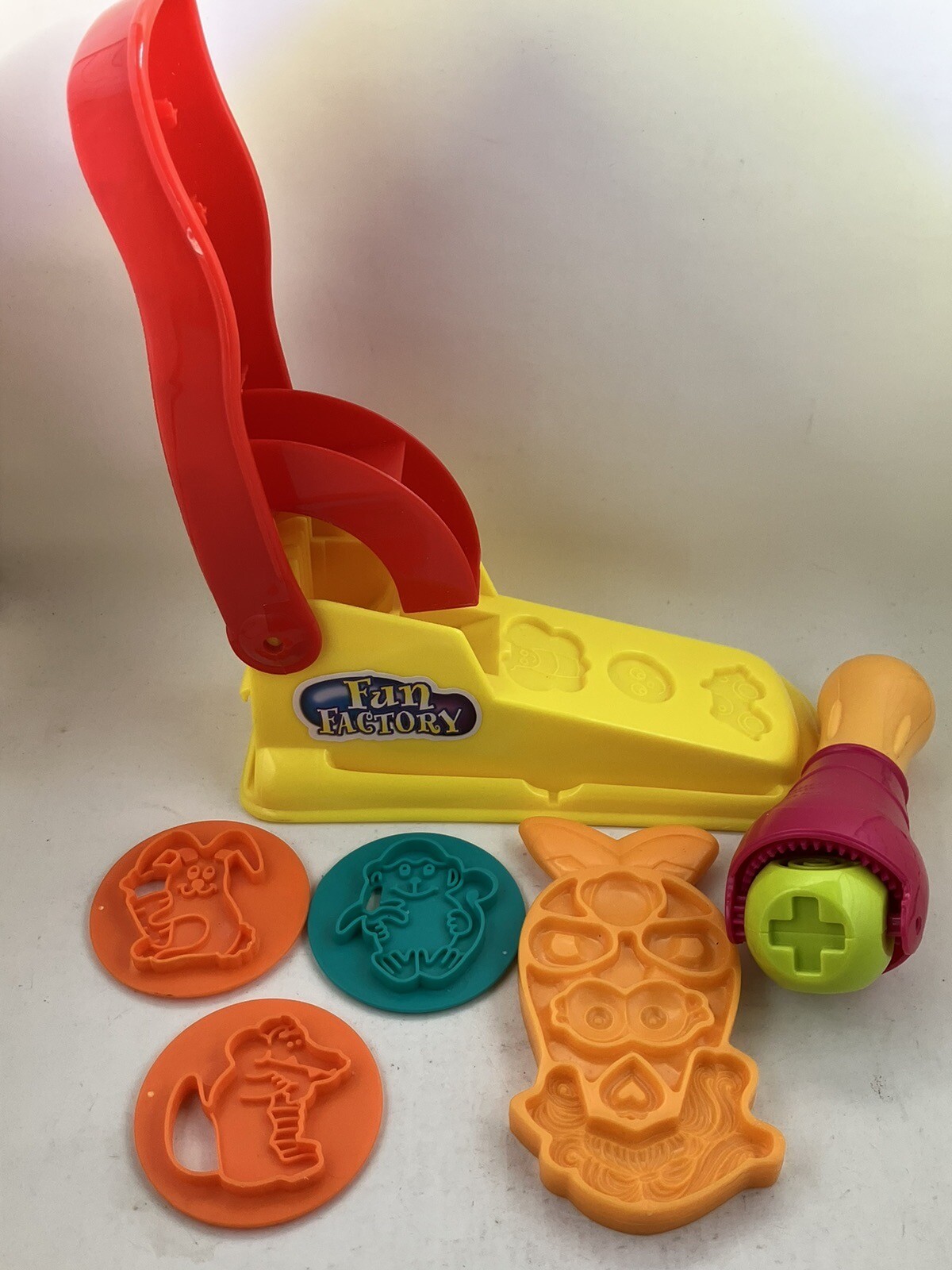 Vintage Hasbro Play Doh Fun Factory Press Only And Misc. Stamps And Press Forms