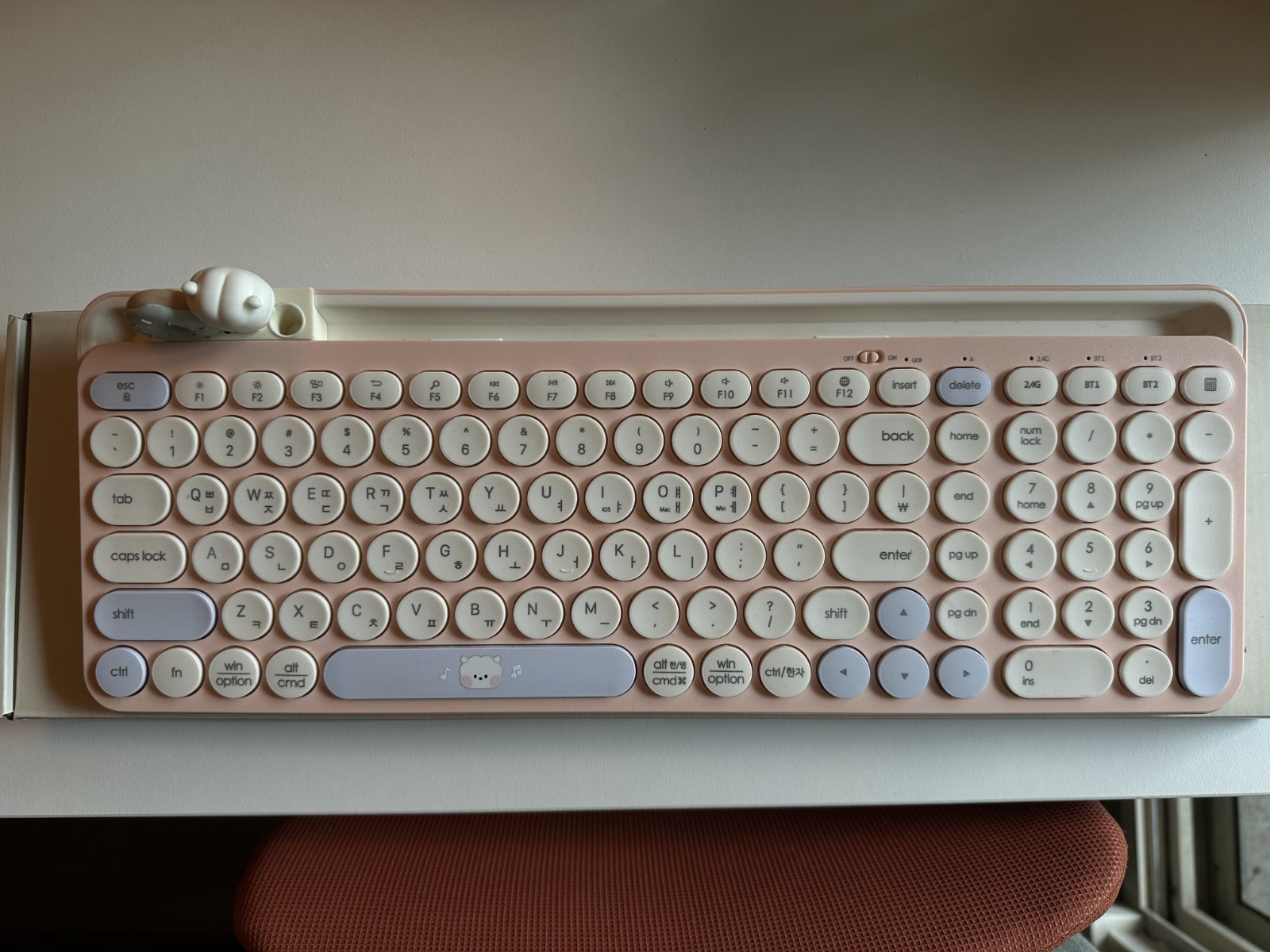 BT21 RJ Wireless keyboard used great condition, in box, multi-pairing keyboard