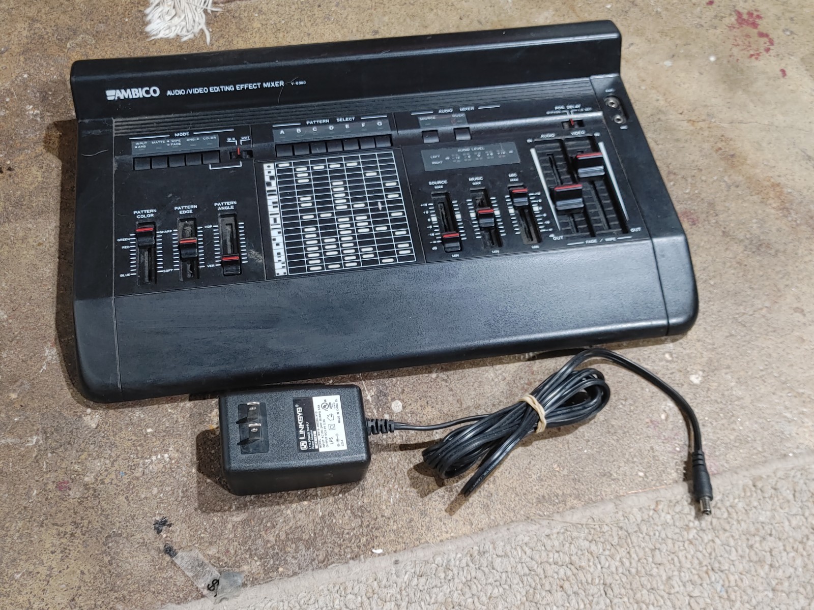 Ambico Audio/Video Editing Effects Mixer Model V-6300