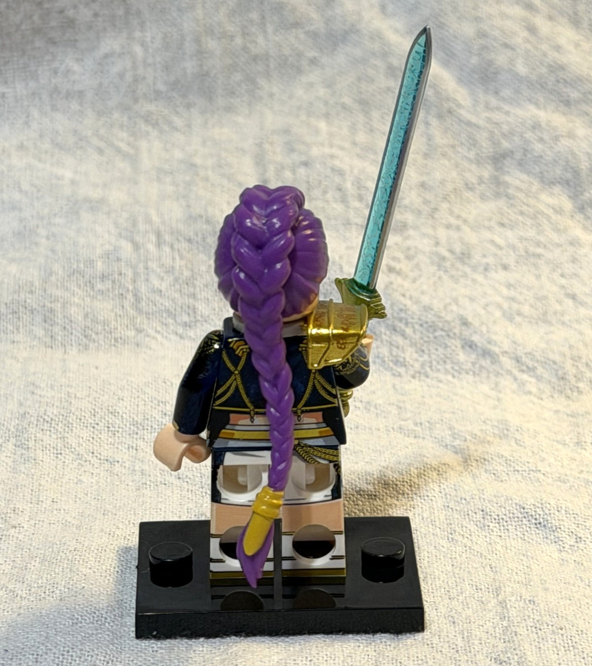 Rumi- Custom Minifigure- Huntrix Themed, HUNTR/X- Black Armor