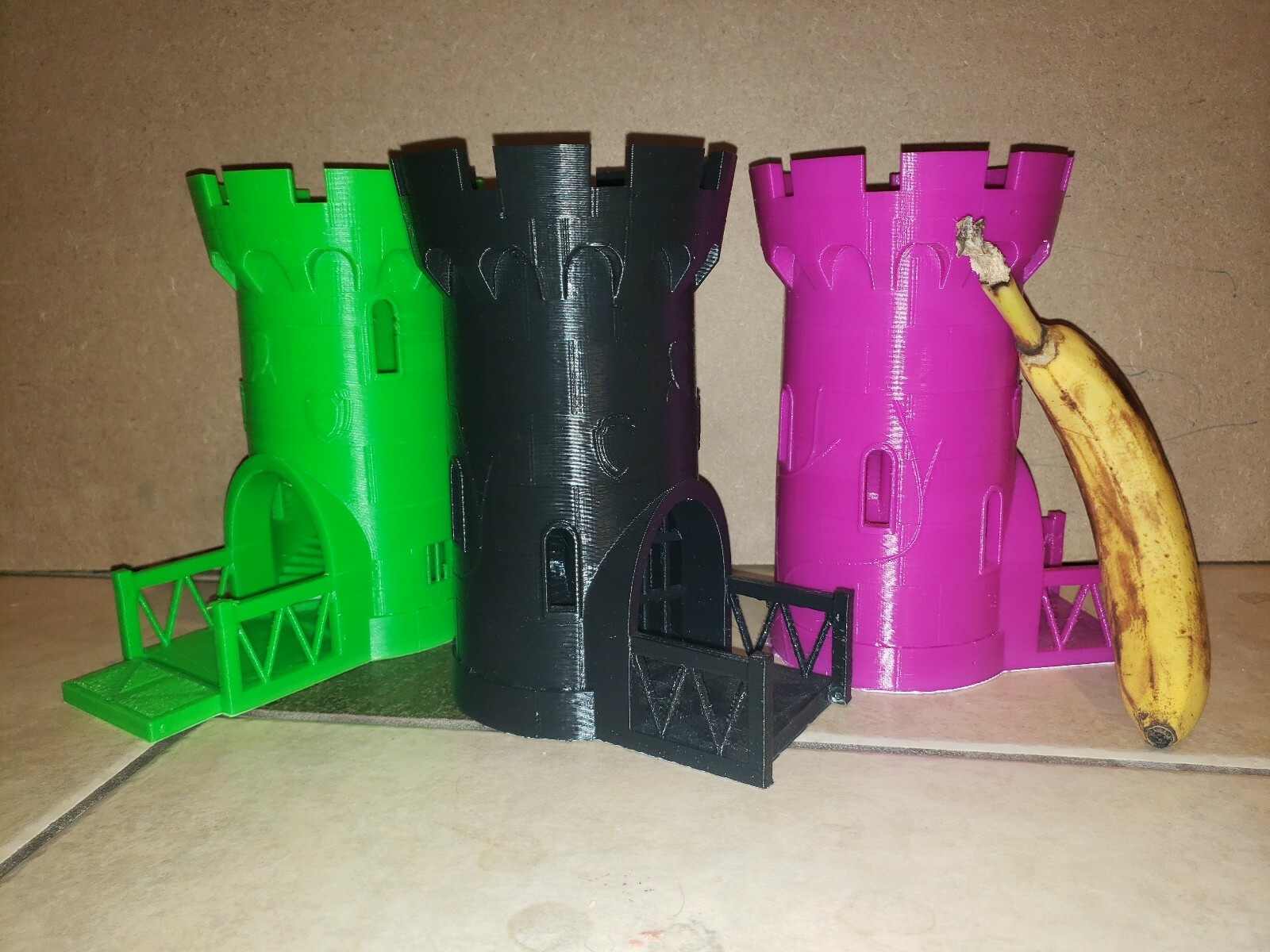 HUGE Dice Tower, OVER 8" TALL! Dice Roller, Dungeons & Dragons, LARGE DICE TOWER