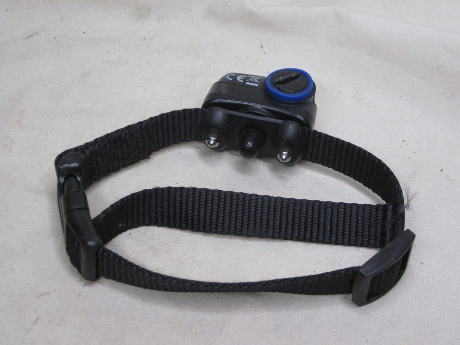 pre-owned PetSafe RFA-441 SWR\2 anti- bark collar small dog canine training