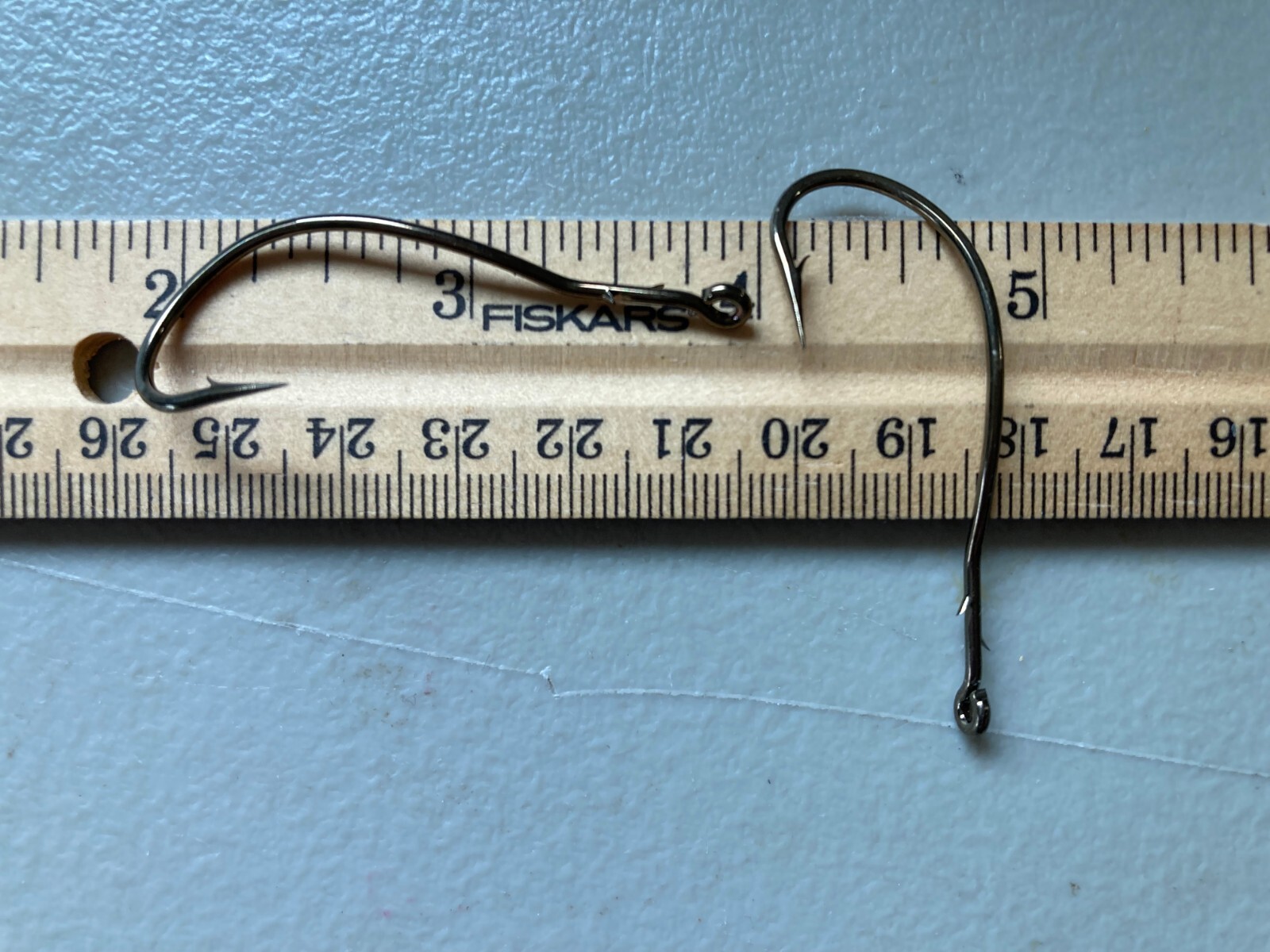 50 Eagle Claw L357MGM 3/0    Sproat Automatic Worm Hooks Bronze